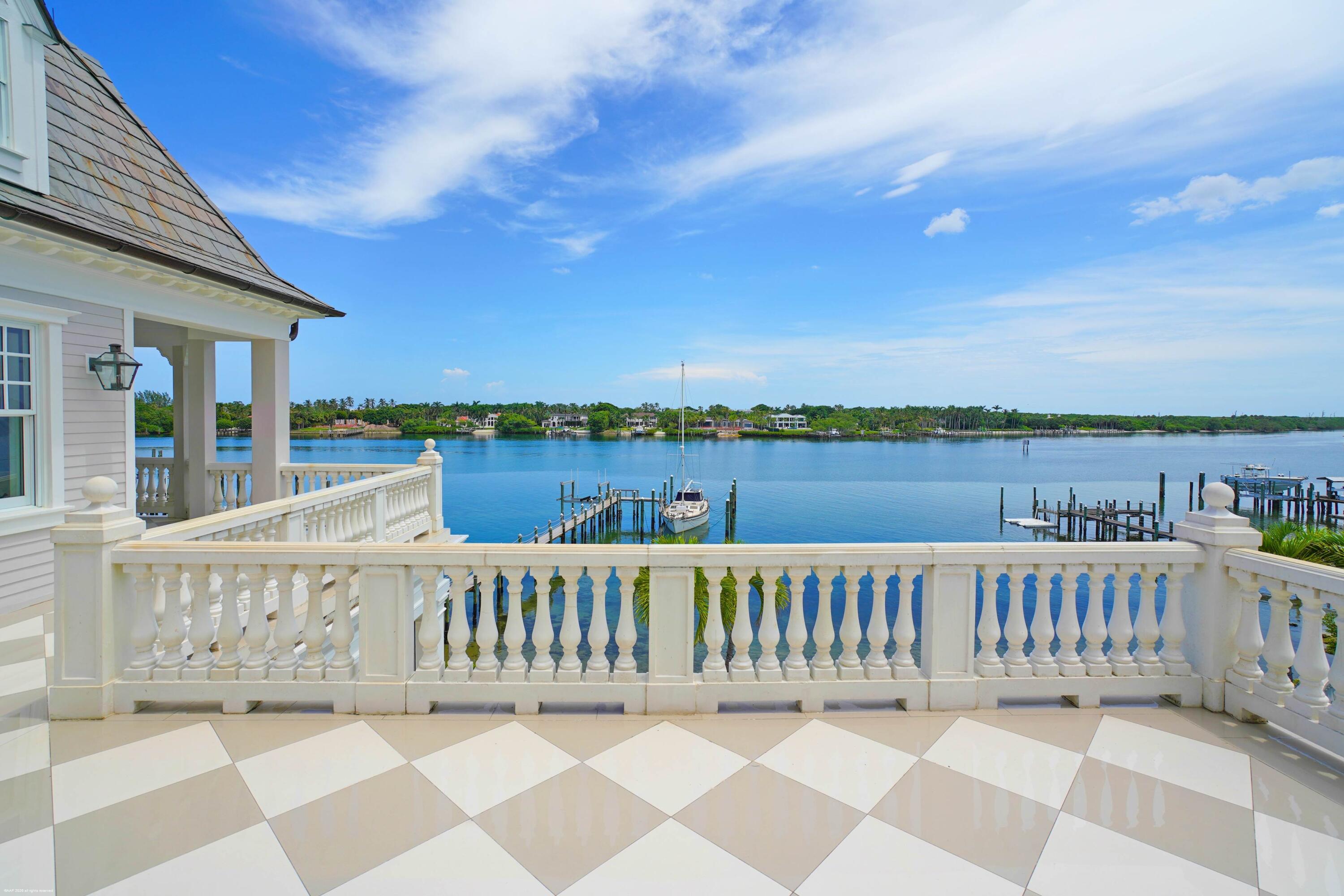 17667 SE Federal, Tequesta FL 33469
