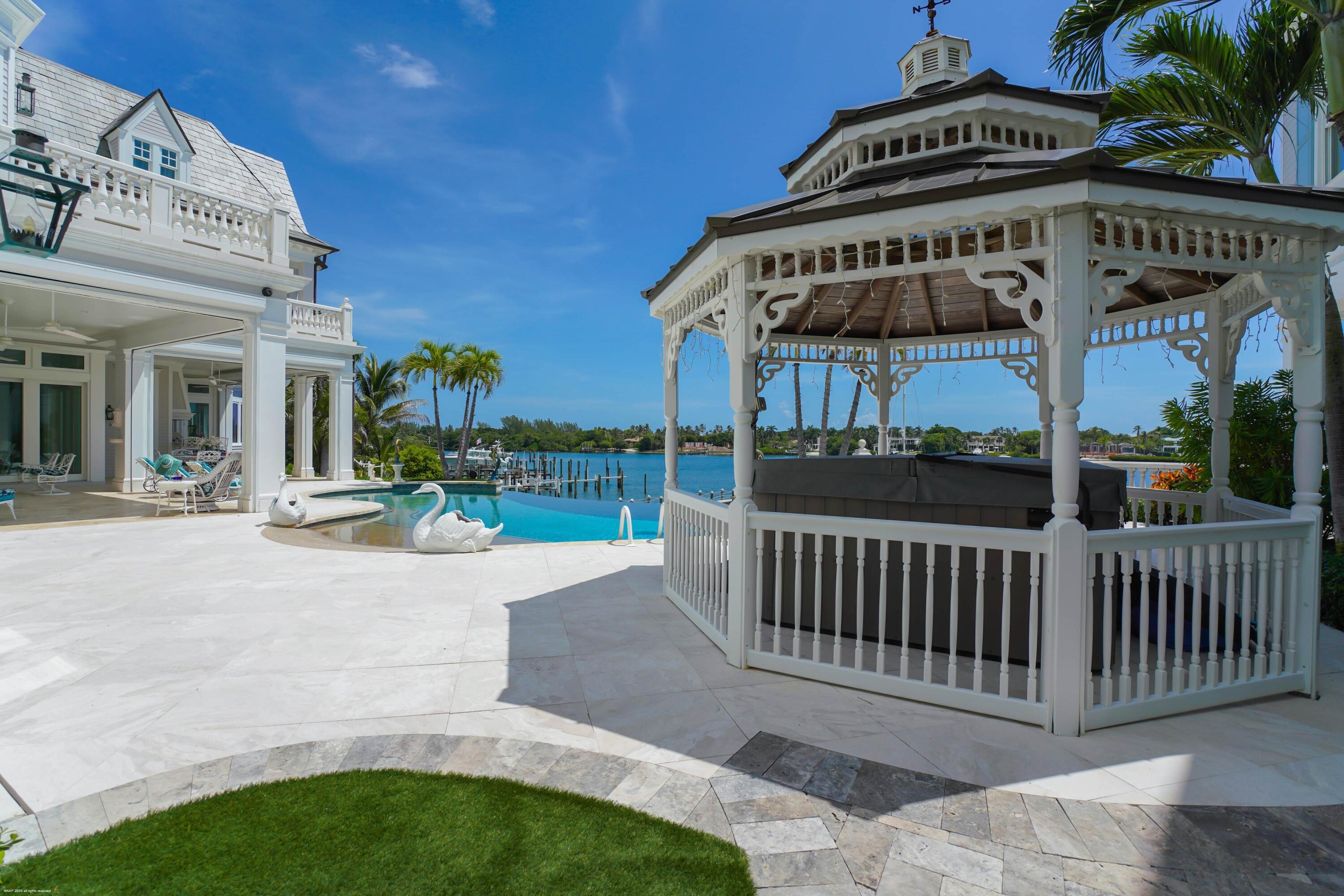 17667 SE Federal, Tequesta FL 33469