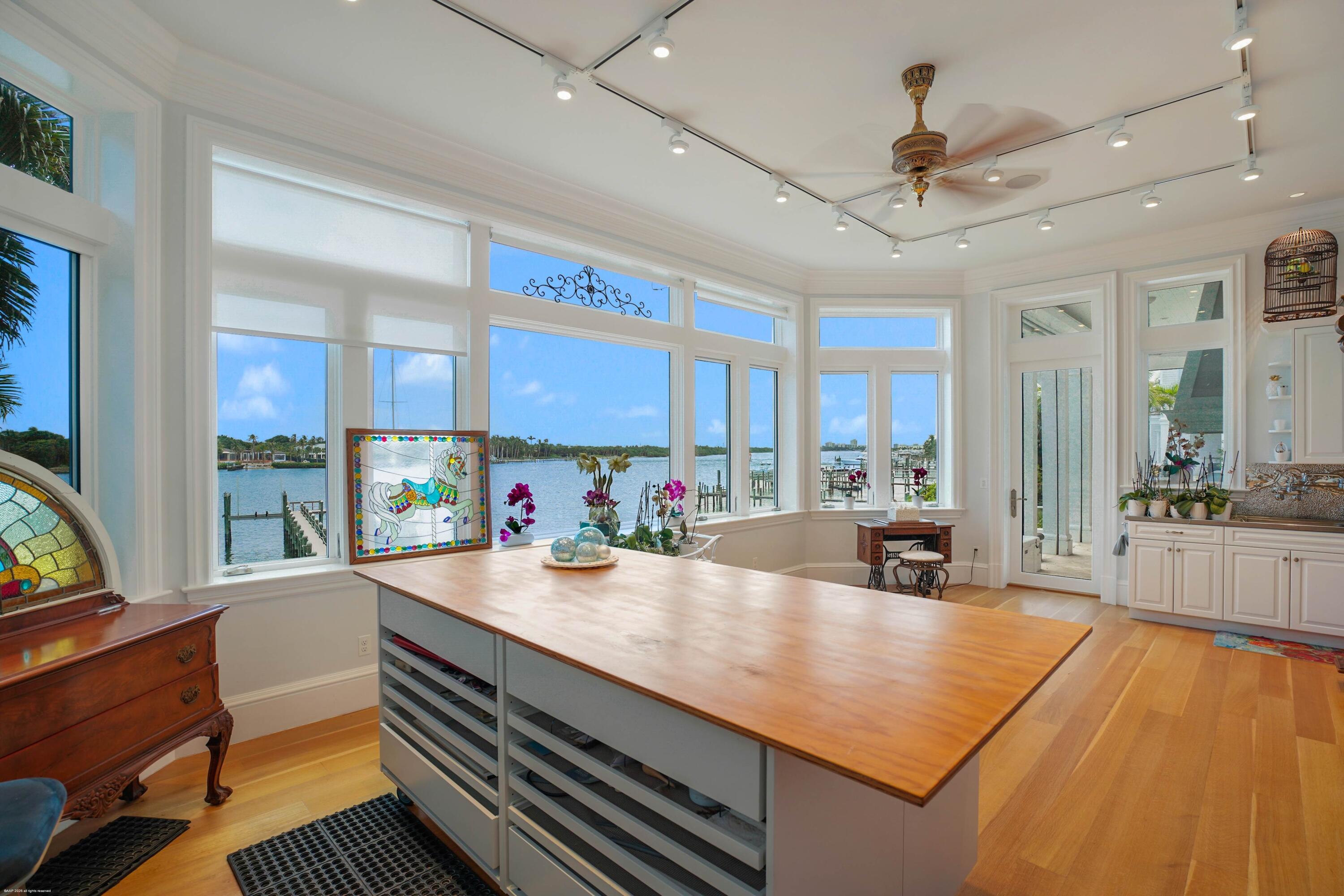 17667 SE Federal, Tequesta FL 33469
