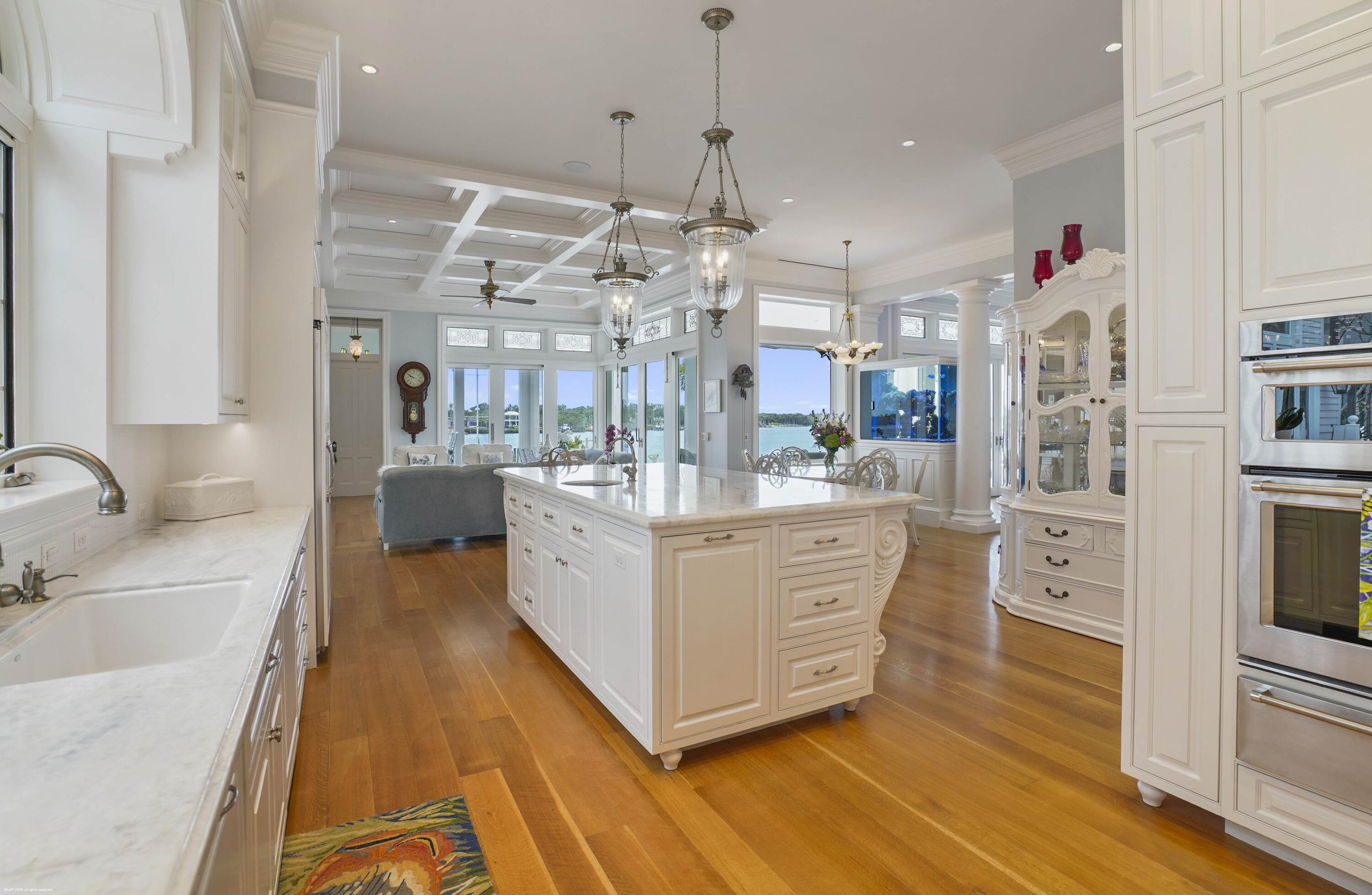17667 SE Federal, Tequesta FL 33469