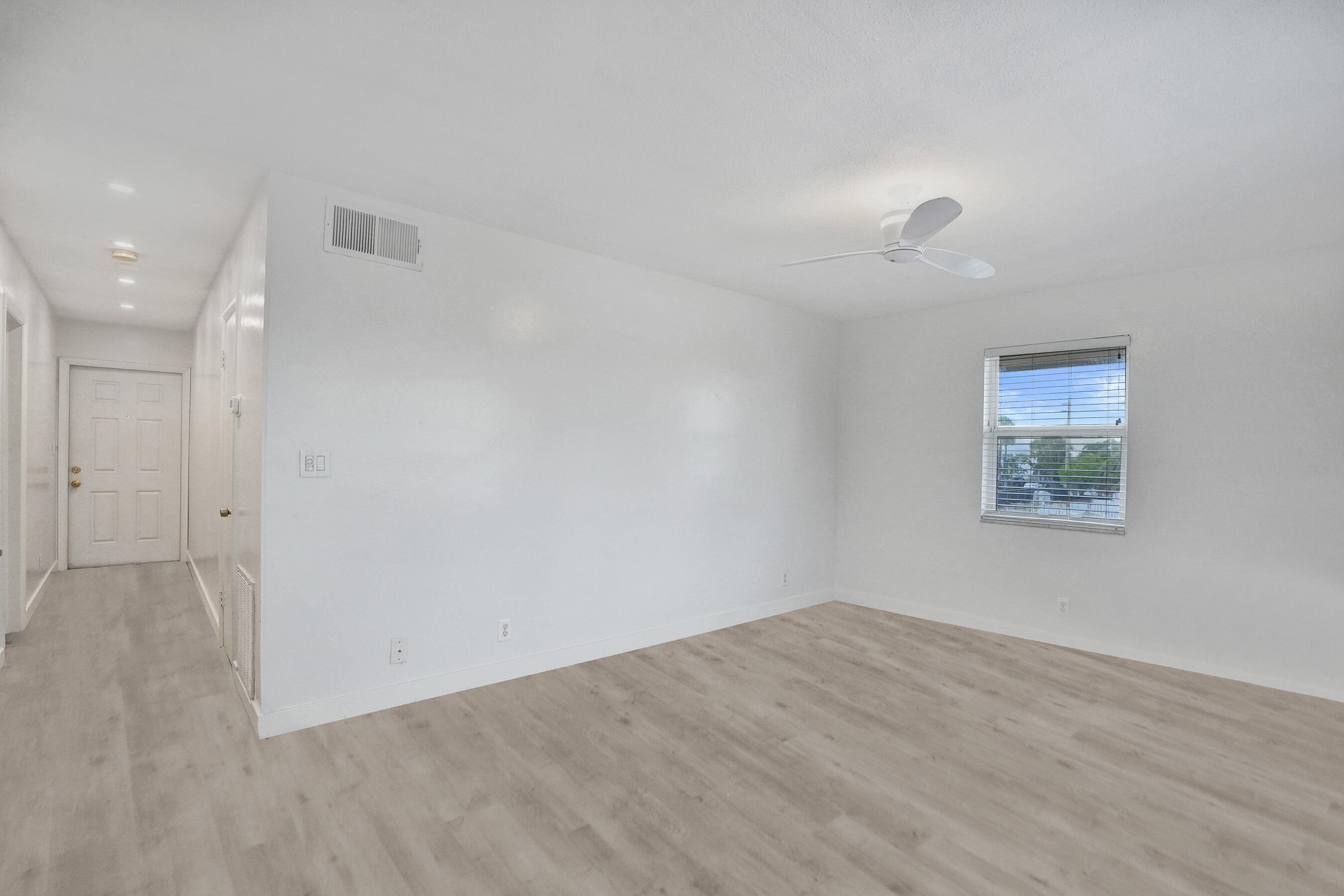 2862 NE 32ND ##13, Fort Lauderdale FL 33306