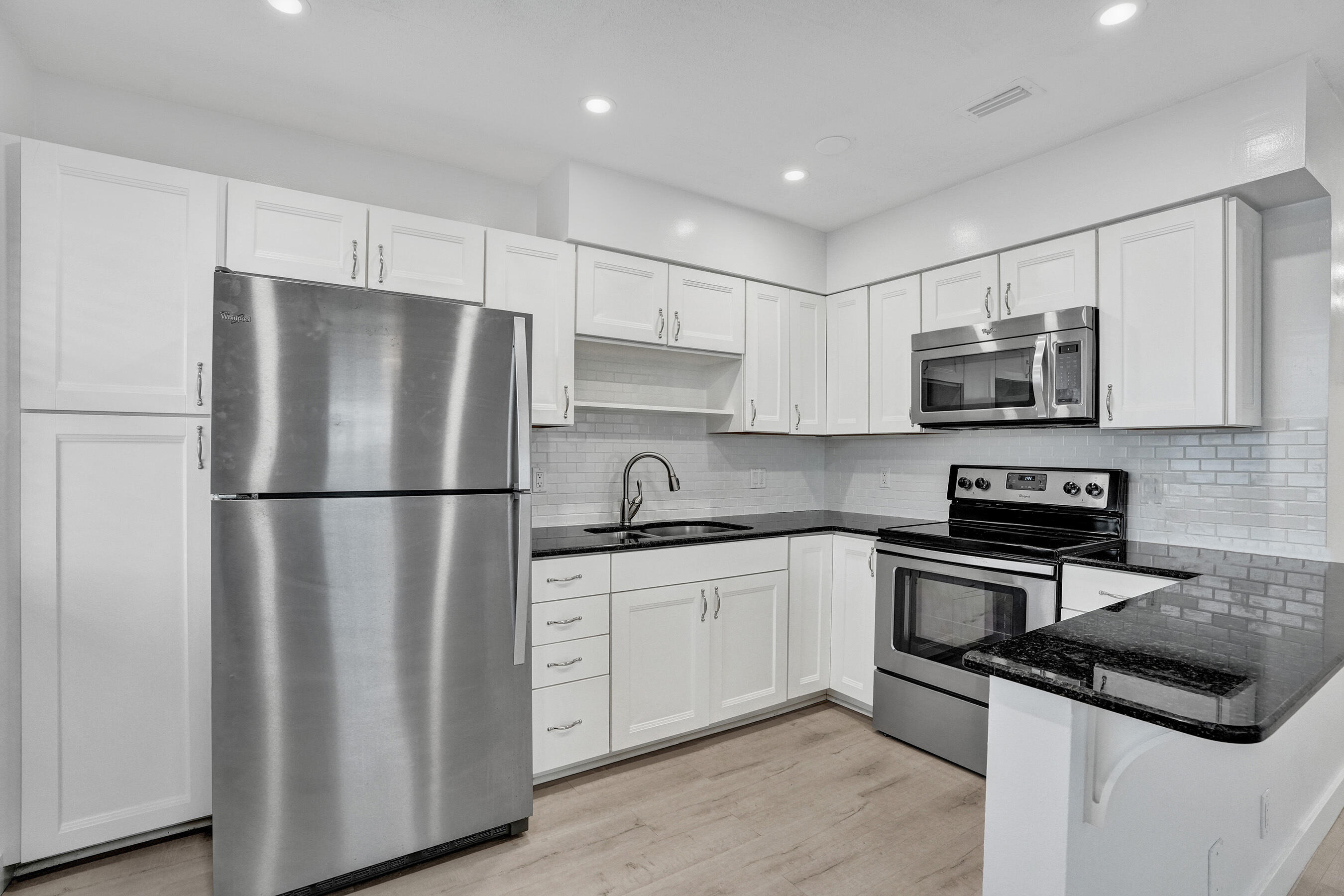 2862 NE 32ND ##13, Fort Lauderdale FL 33306