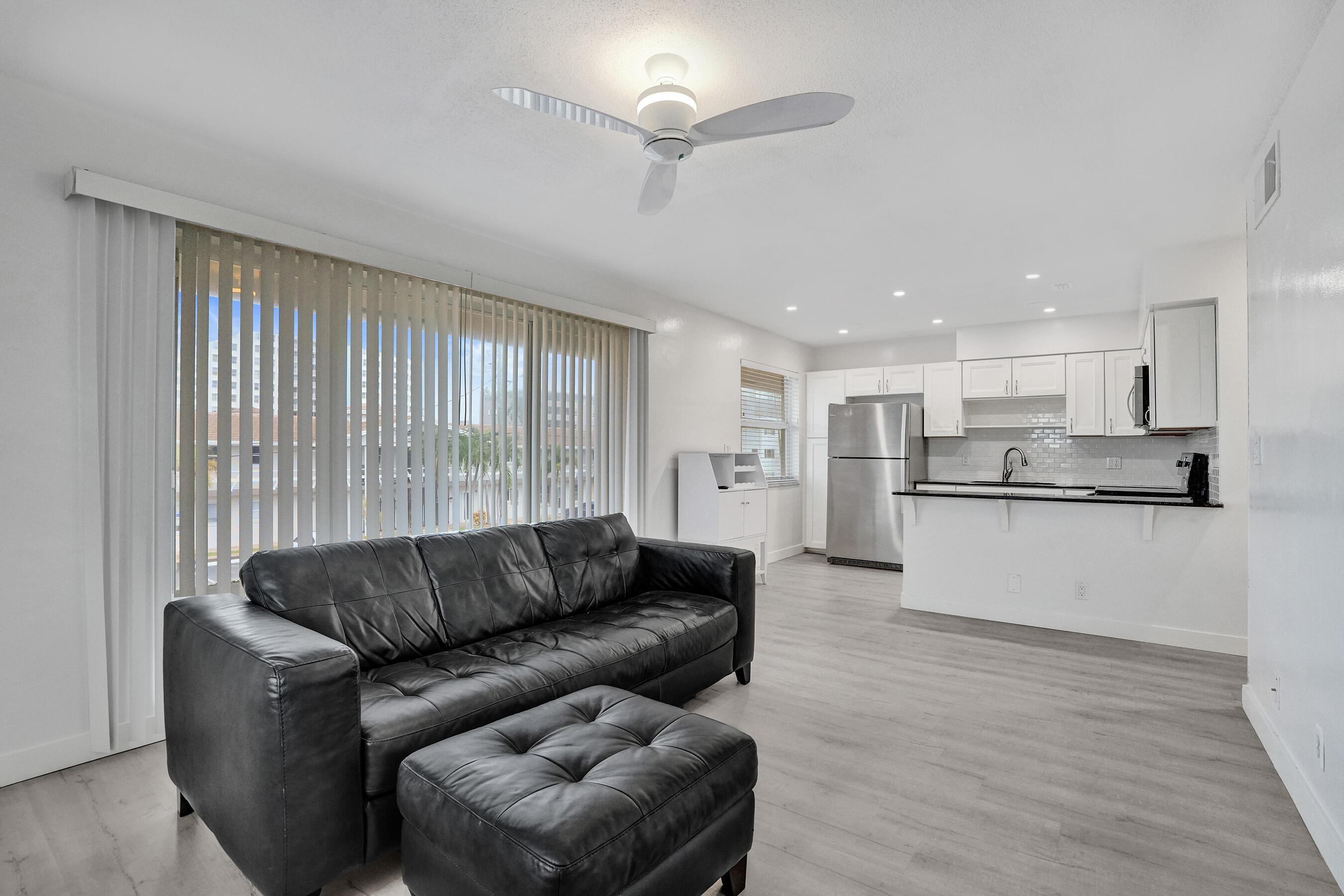 2862 NE 32ND ##13, Fort Lauderdale FL 33306