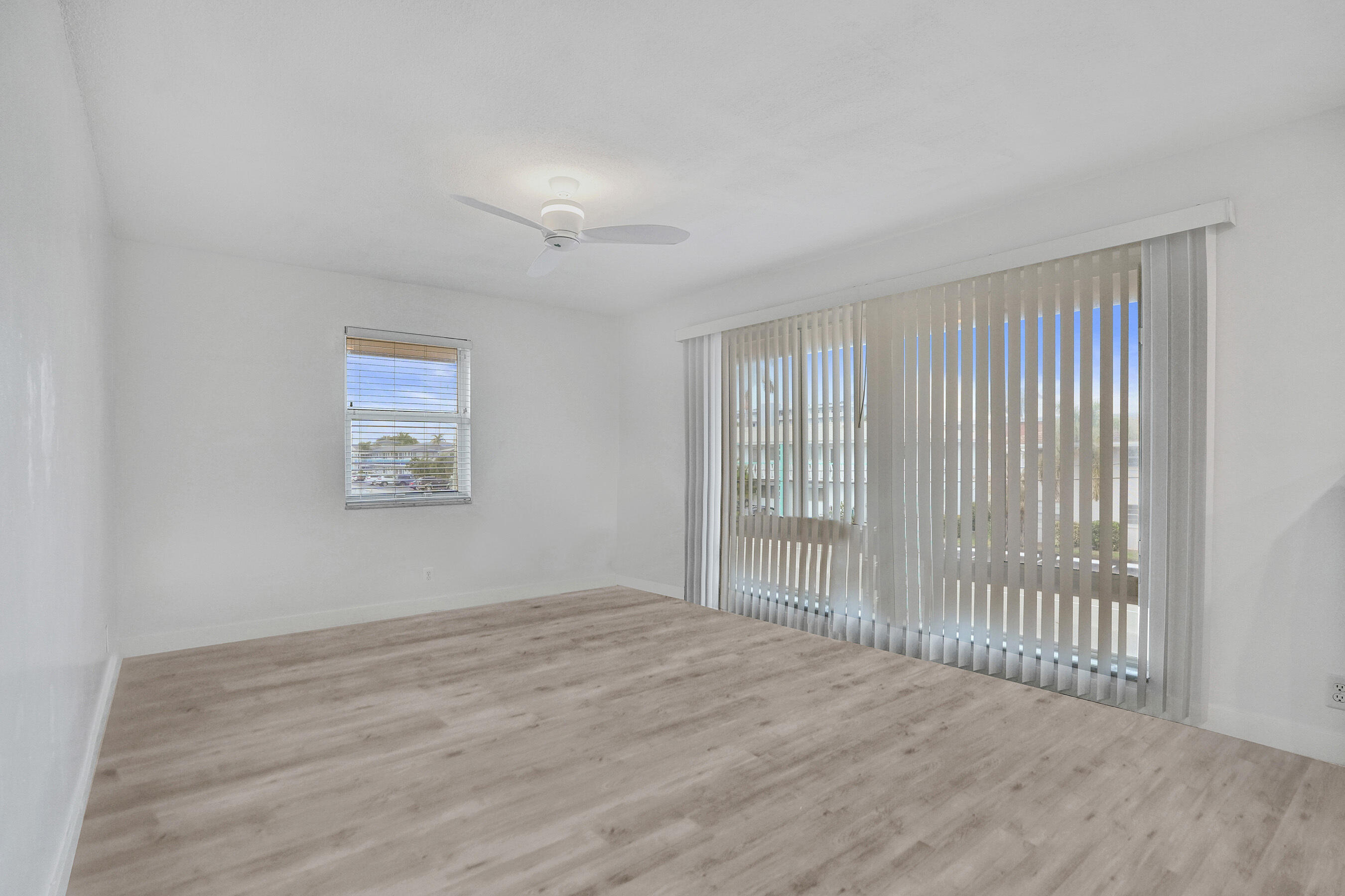 2862 NE 32ND ##13, Fort Lauderdale FL 33306