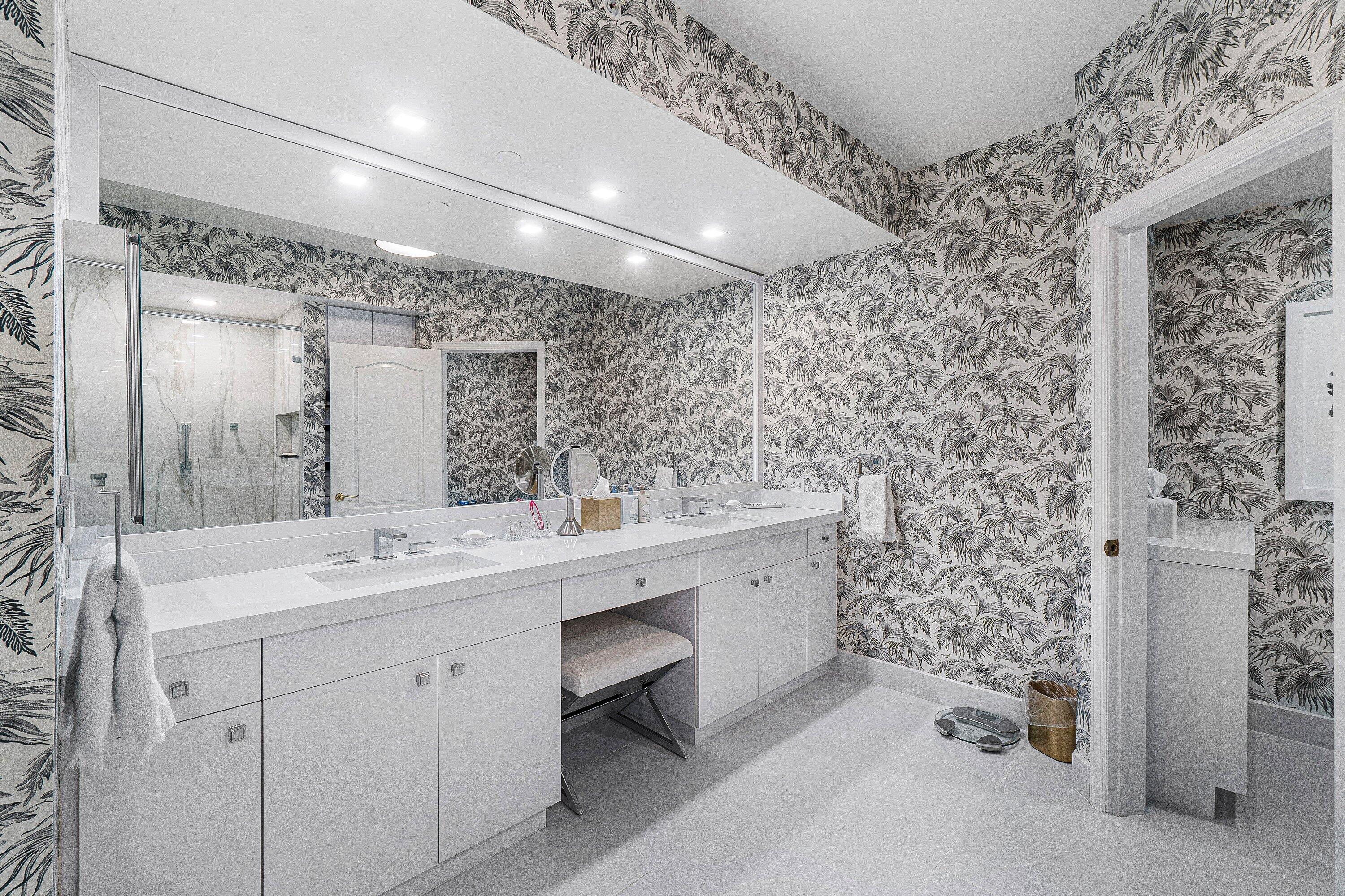 550 SE Mizner #B309, Boca Raton FL 33432