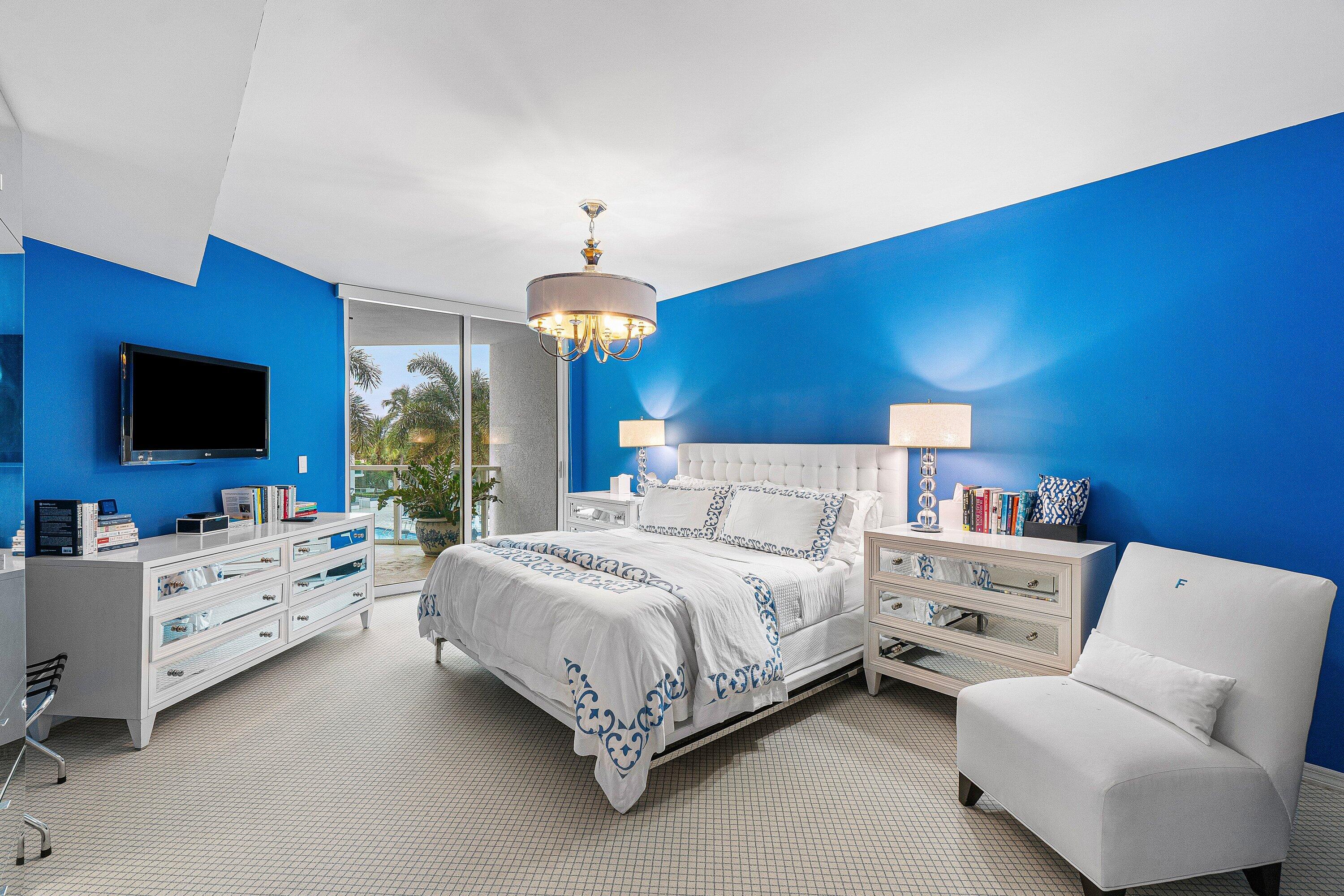 550 SE Mizner #B309, Boca Raton FL 33432