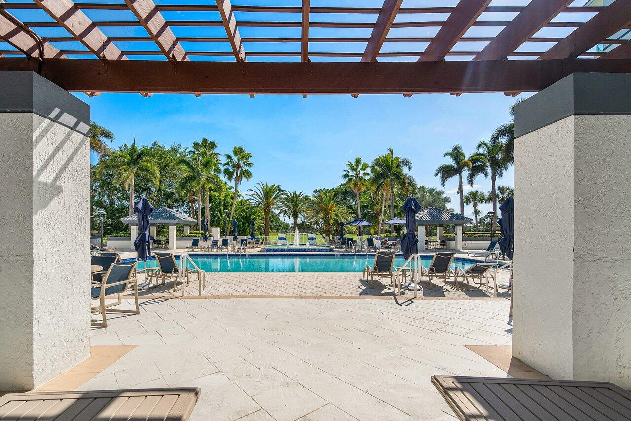 550 SE Mizner #B309, Boca Raton FL 33432