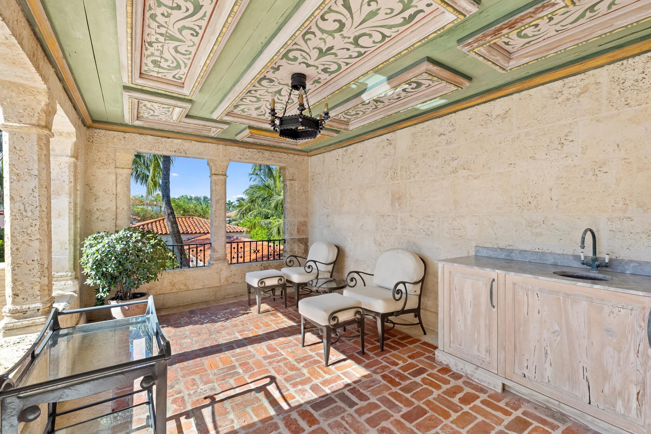 920 S Ocean, Palm Beach FL 33480