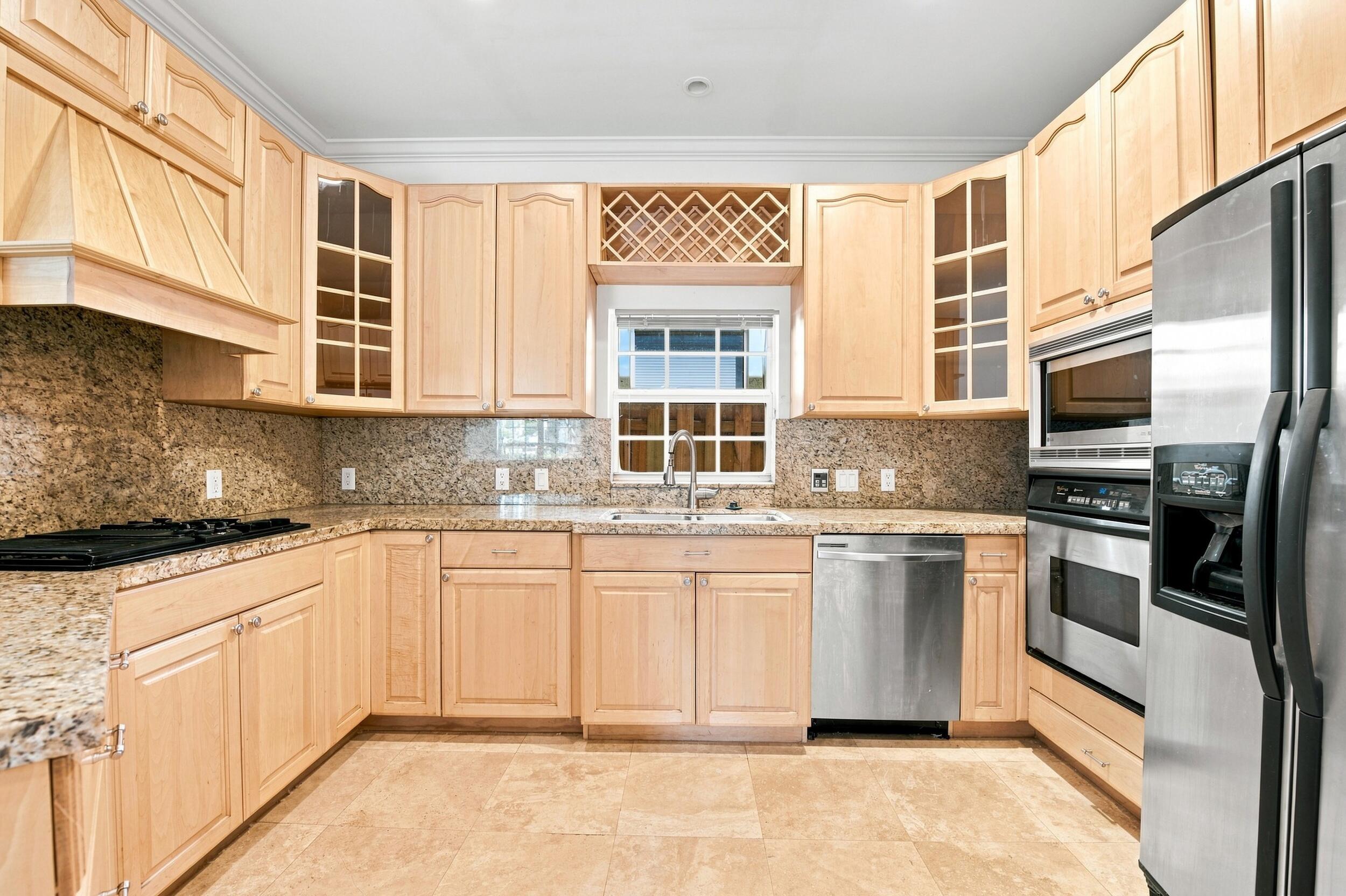 857 SW 11TH, Fort Lauderdale FL 33315