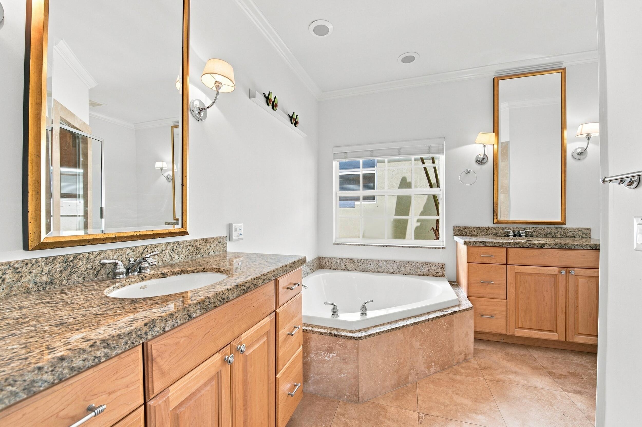 857 SW 11TH, Fort Lauderdale FL 33315