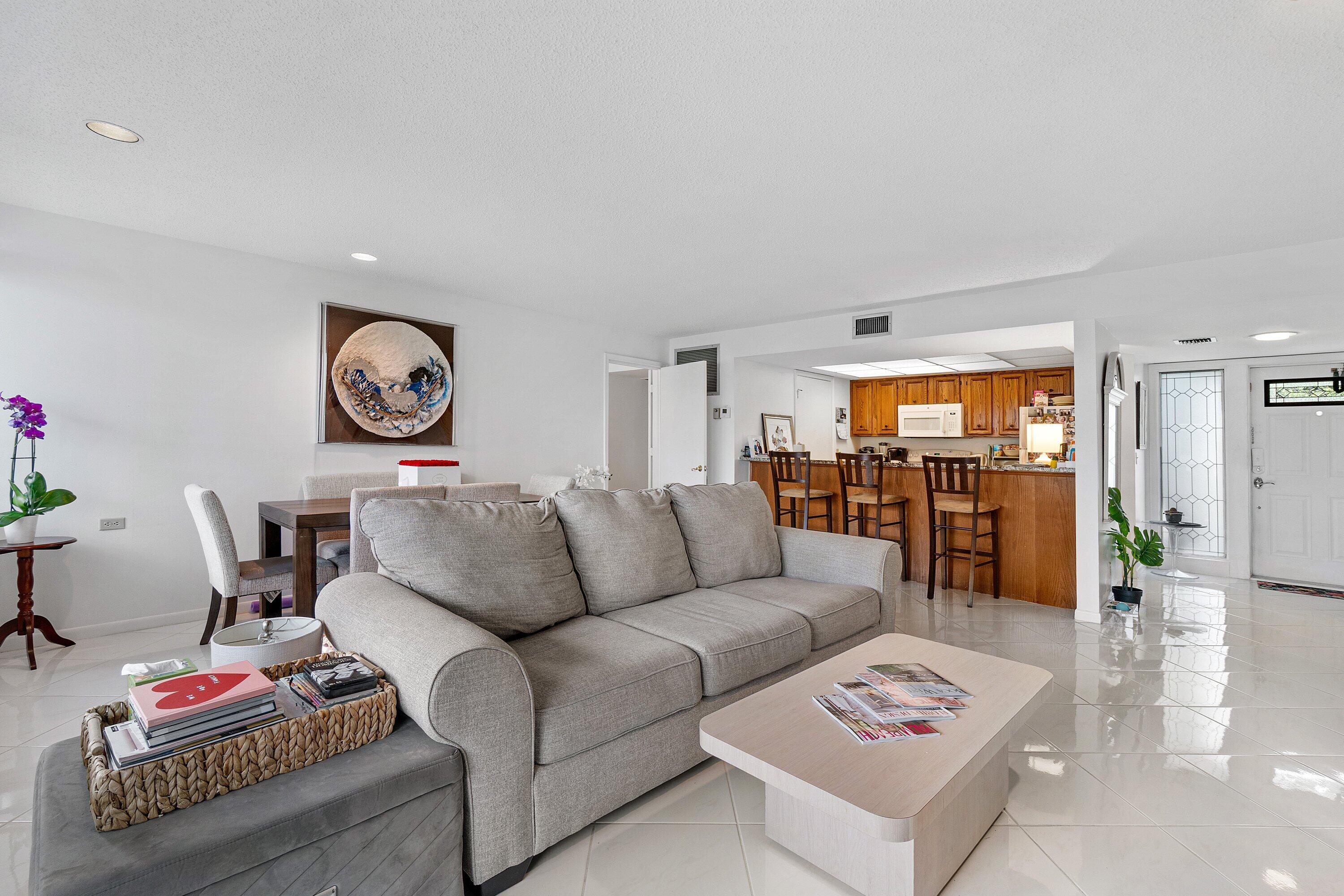20045 Boca W, Boca Raton FL 33434