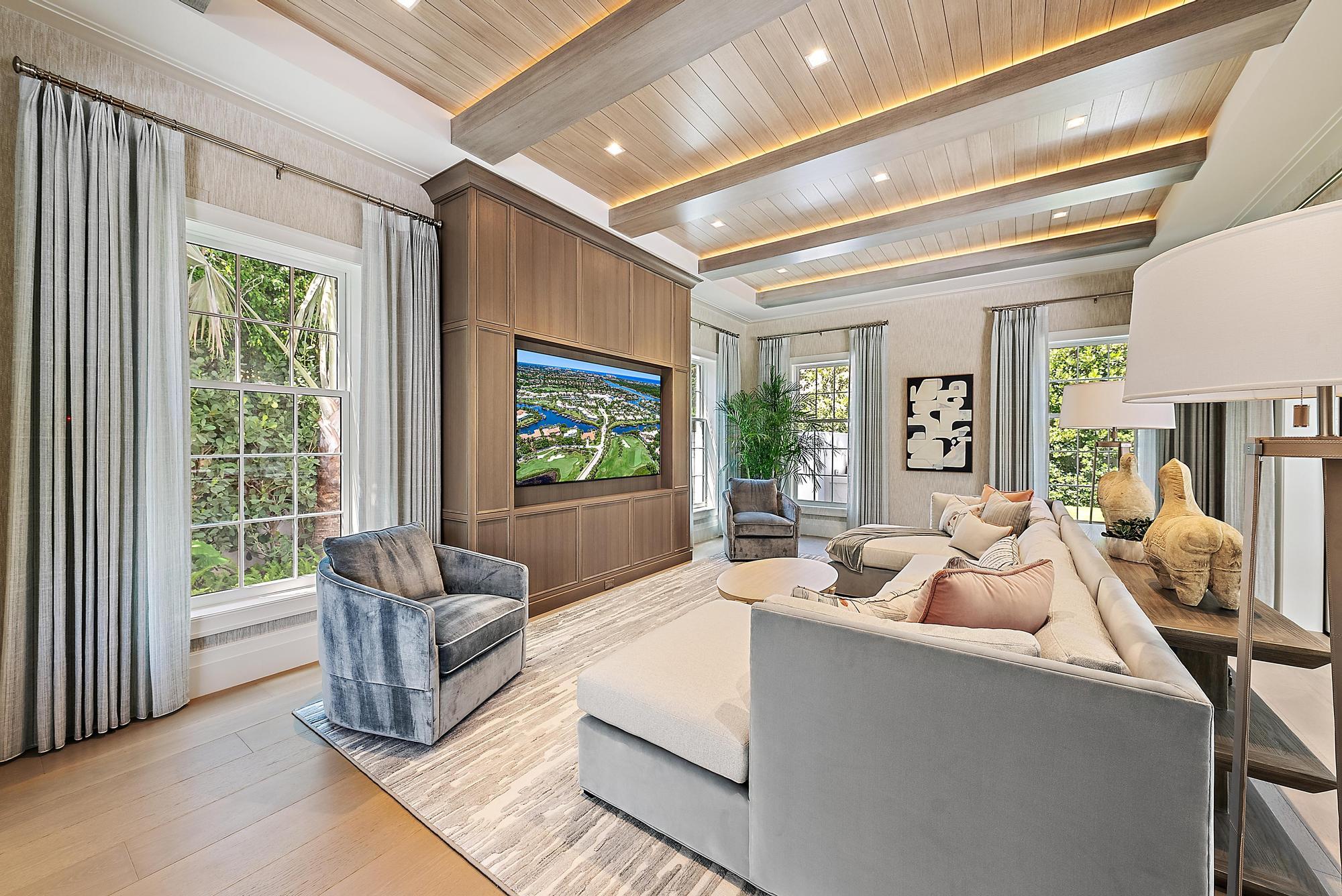 311 Polmer Park, Palm Beach FL 33480