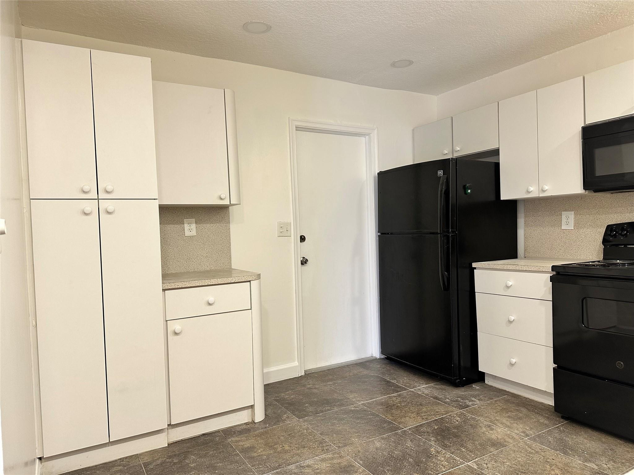 1905 SW 86TH, North Lauderdale FL 33068