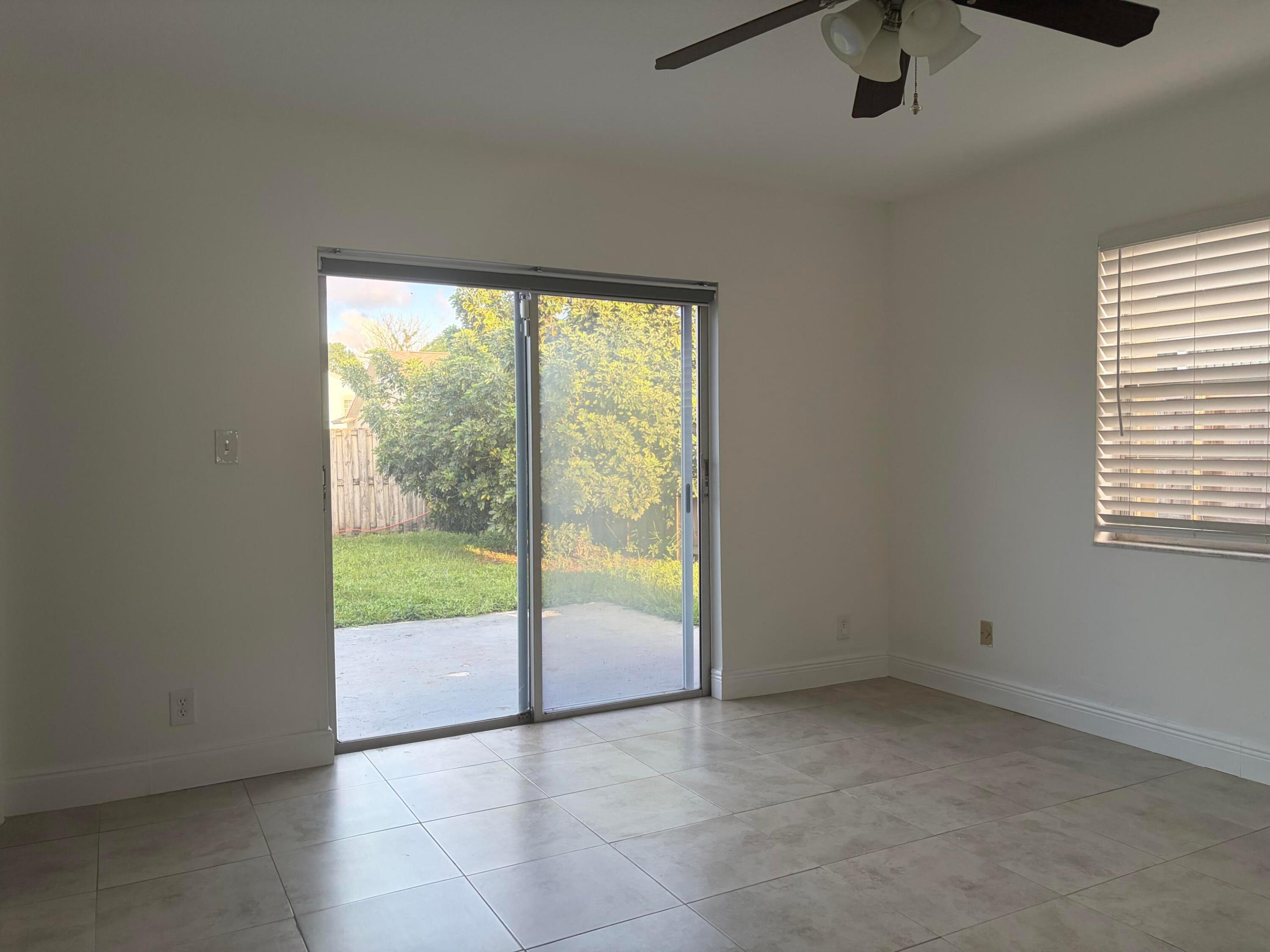 1905 SW 86TH, North Lauderdale FL 33068