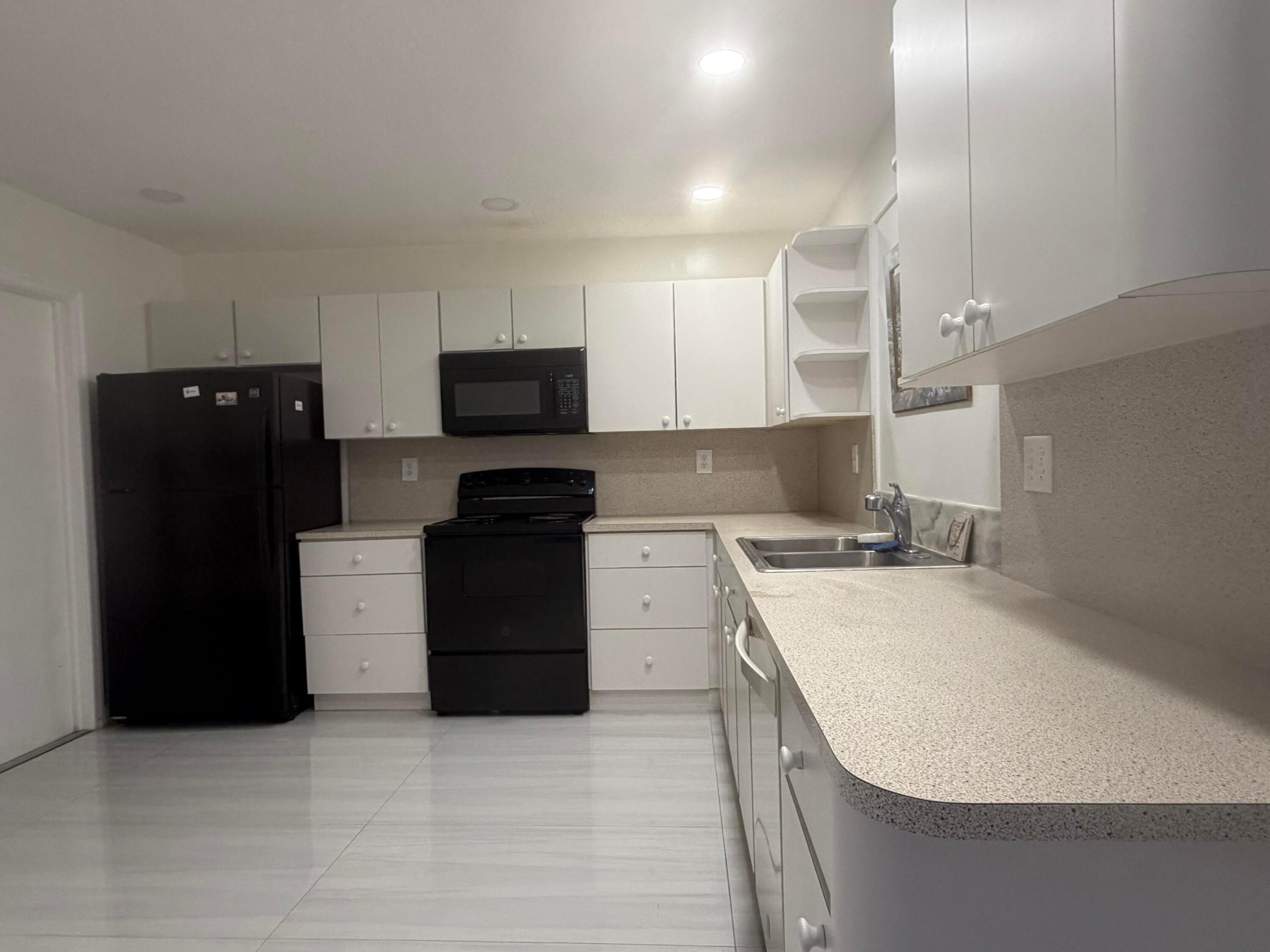 1905 SW 86TH, North Lauderdale FL 33068