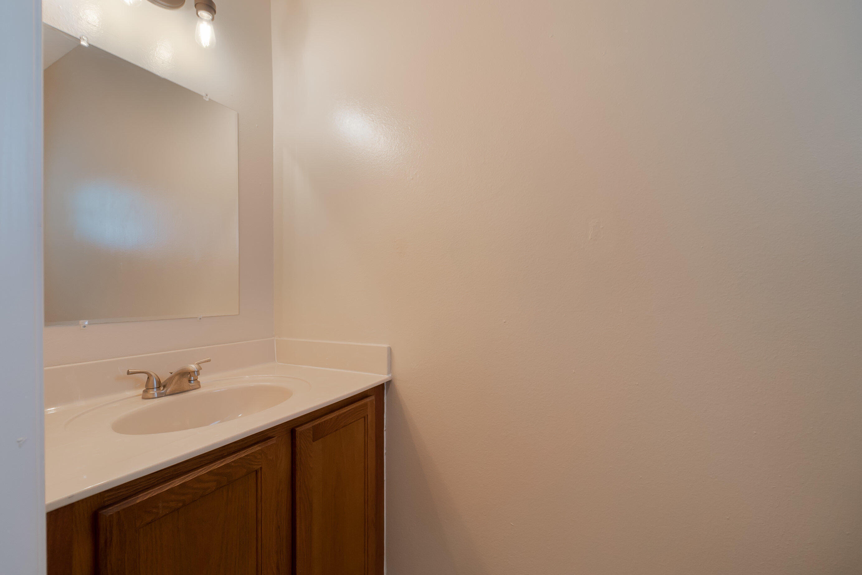 2146 OAKMONT, Riviera Beach FL 33404