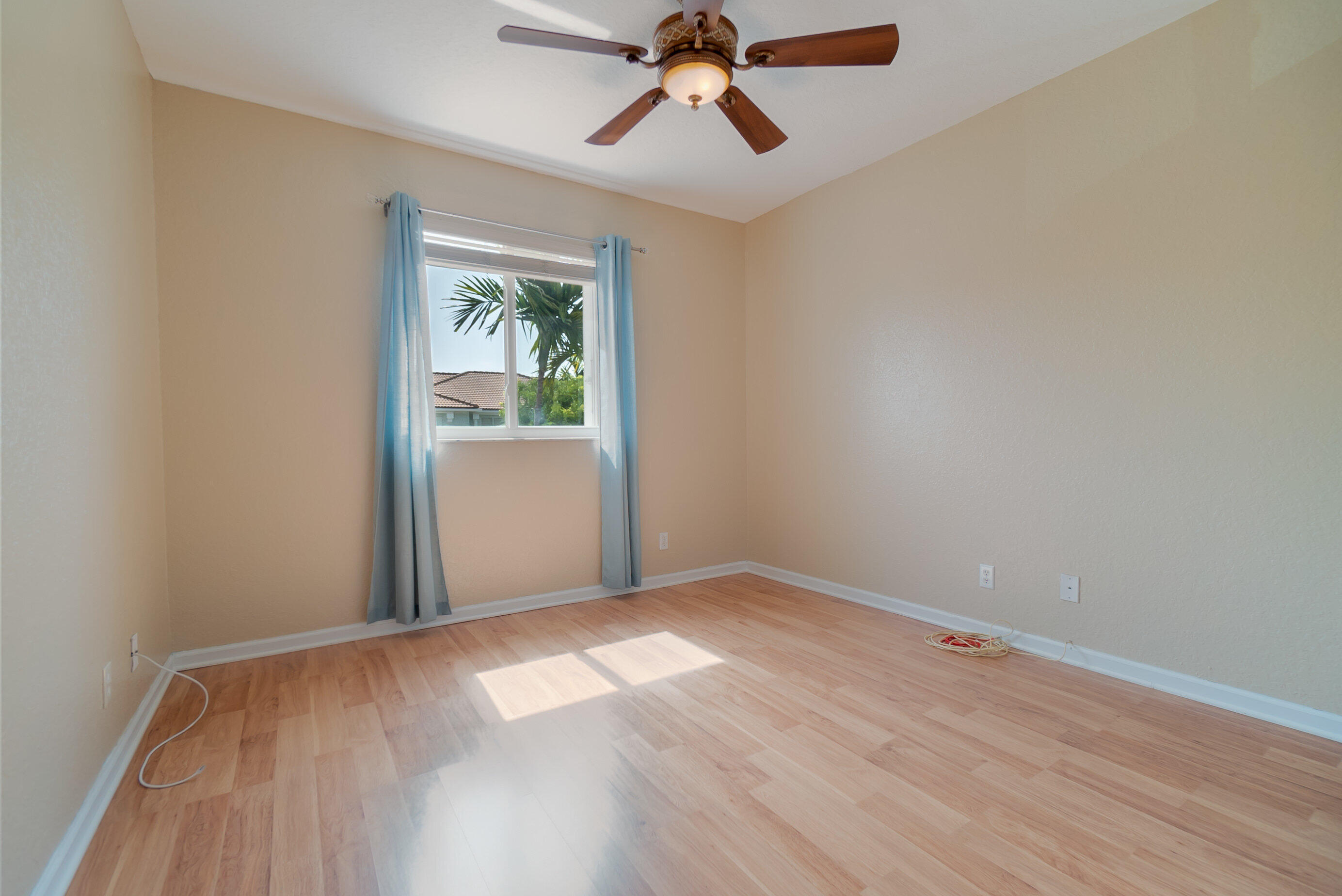 2146 OAKMONT, Riviera Beach FL 33404