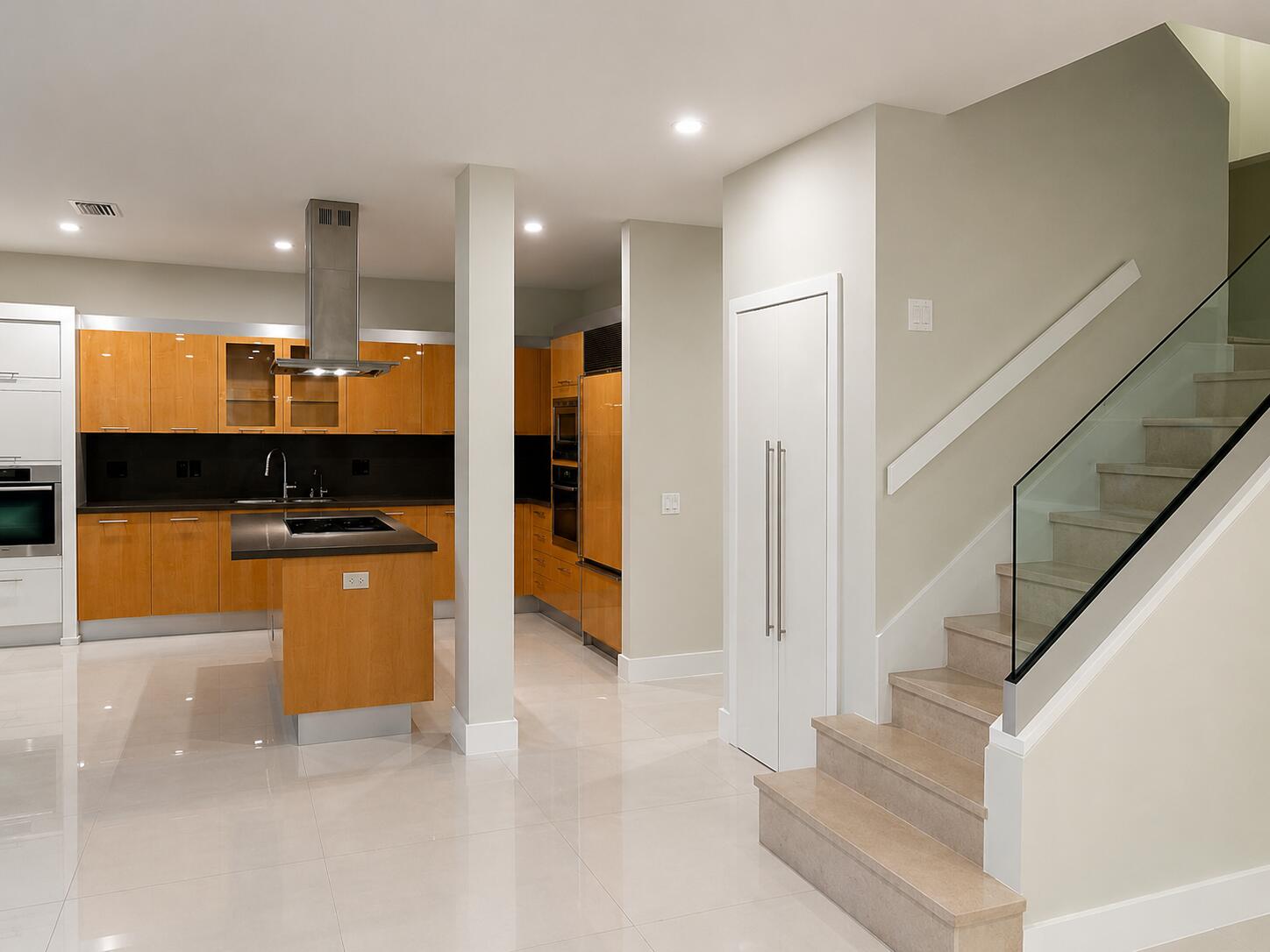 1094 BLUEWOOD, Weston FL 33327