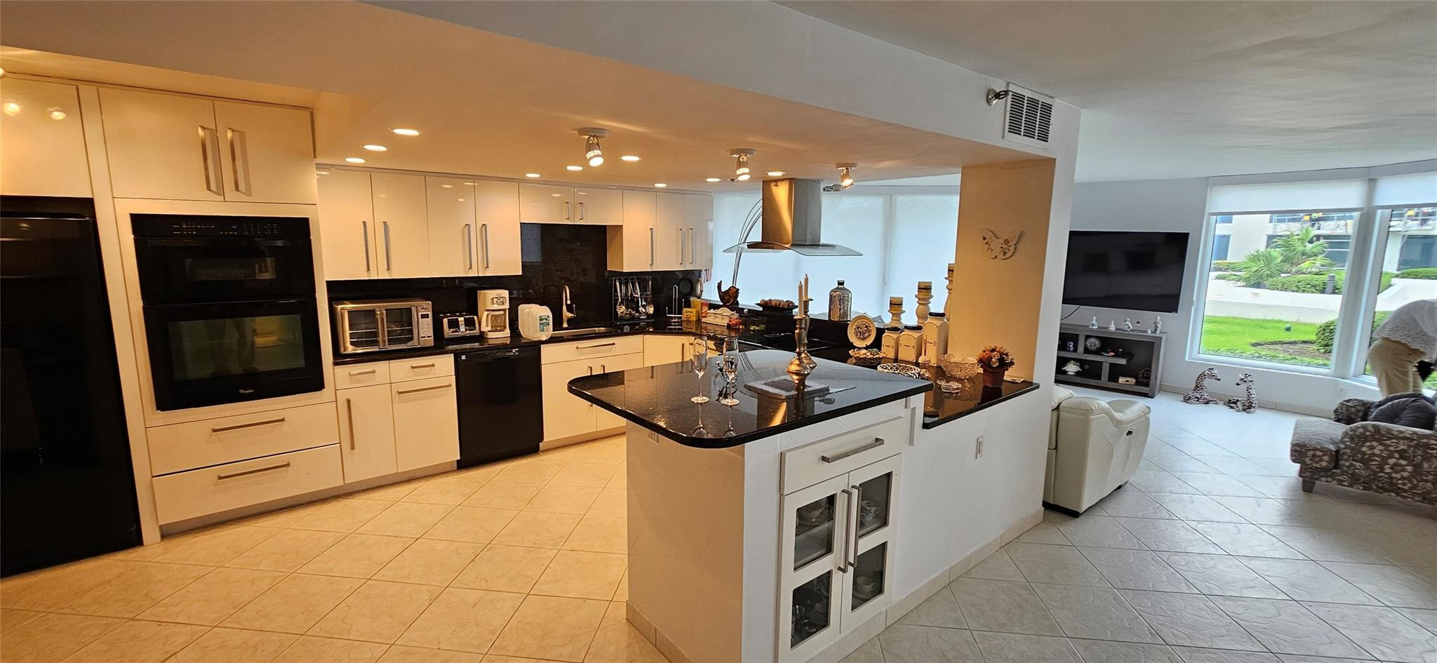 2575 S Ocean #107S, Highland Beach FL 33487