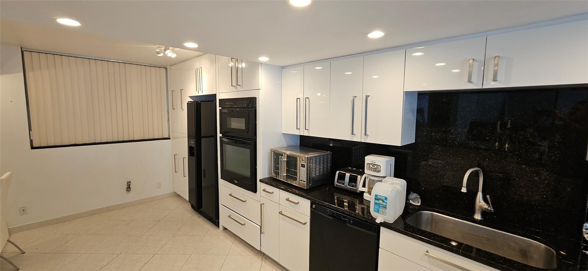 2575 S Ocean #107S, Highland Beach FL 33487