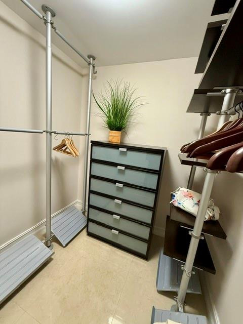 465 BRICKELL #1806, Miami FL 33131