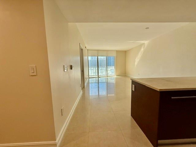 465 BRICKELL #1806, Miami FL 33131