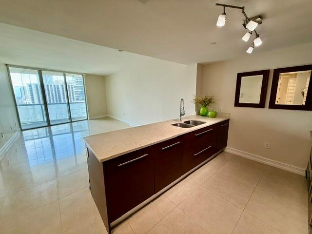 465 BRICKELL #1806, Miami FL 33131