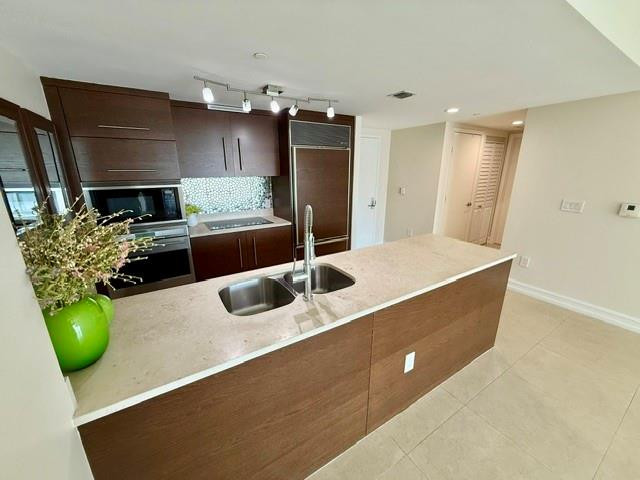 465 BRICKELL #1806, Miami FL 33131