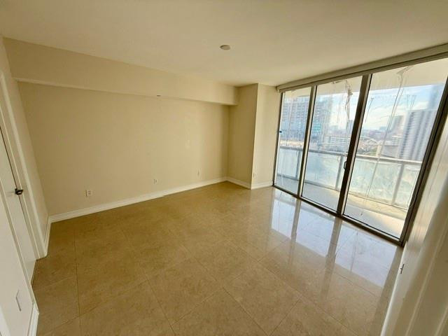 465 BRICKELL #1806, Miami FL 33131