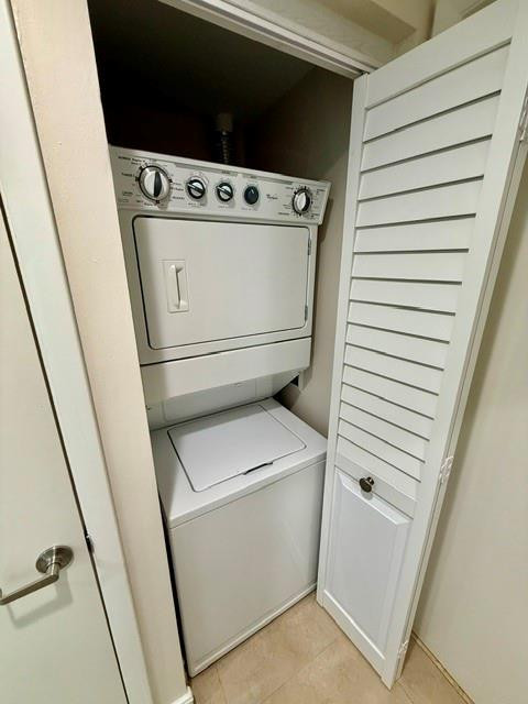 465 BRICKELL #1806, Miami FL 33131