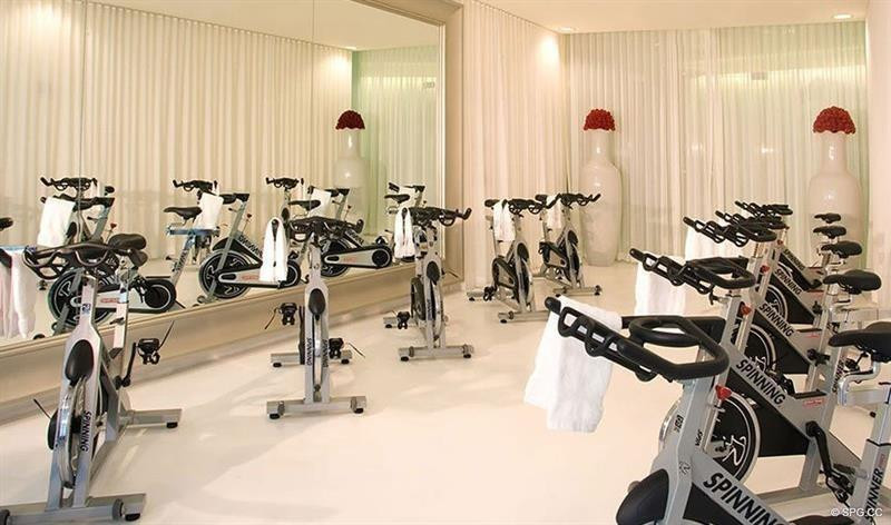 465 BRICKELL #1806, Miami FL 33131