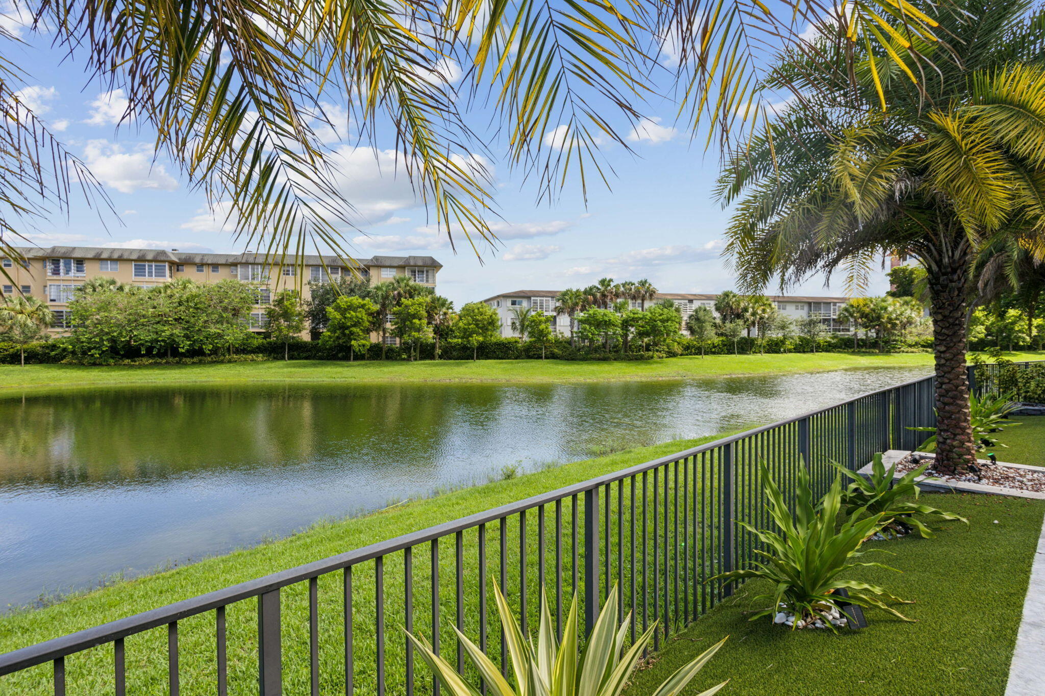 990 Veleiros, Deerfield Beach FL 33064