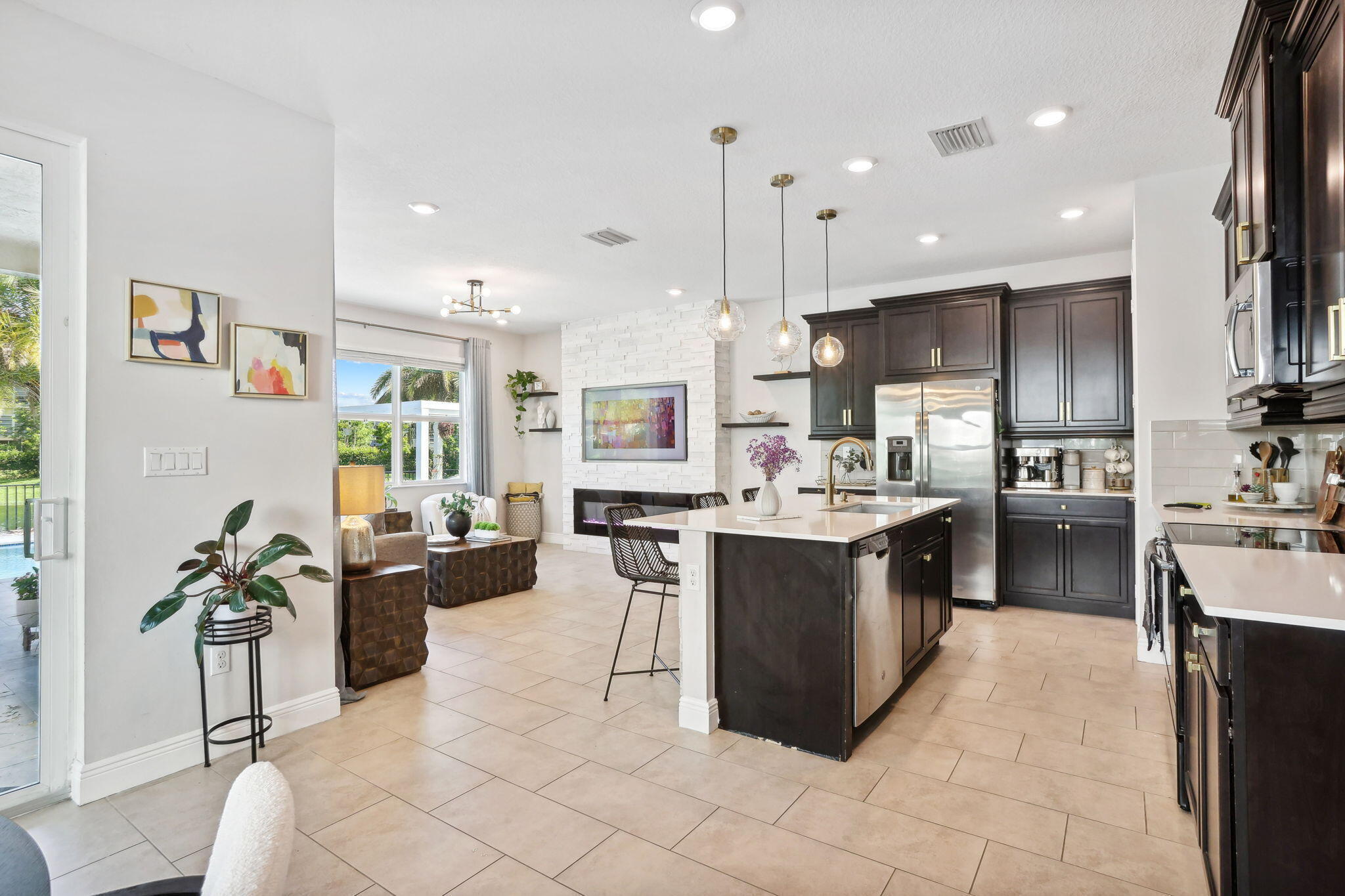 990 Veleiros, Deerfield Beach FL 33064