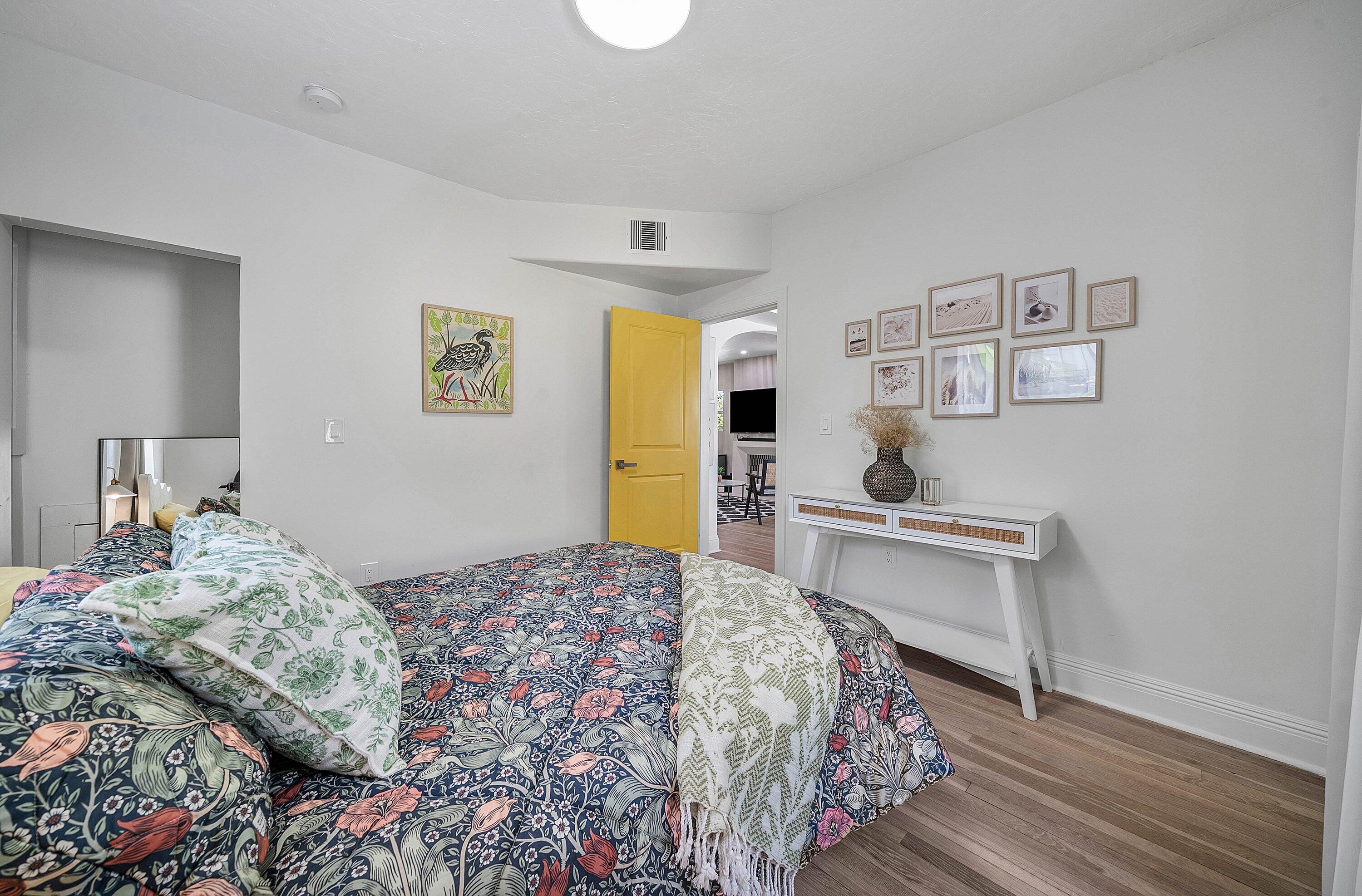 525 WESTWOOD, West Palm Beach FL 33401