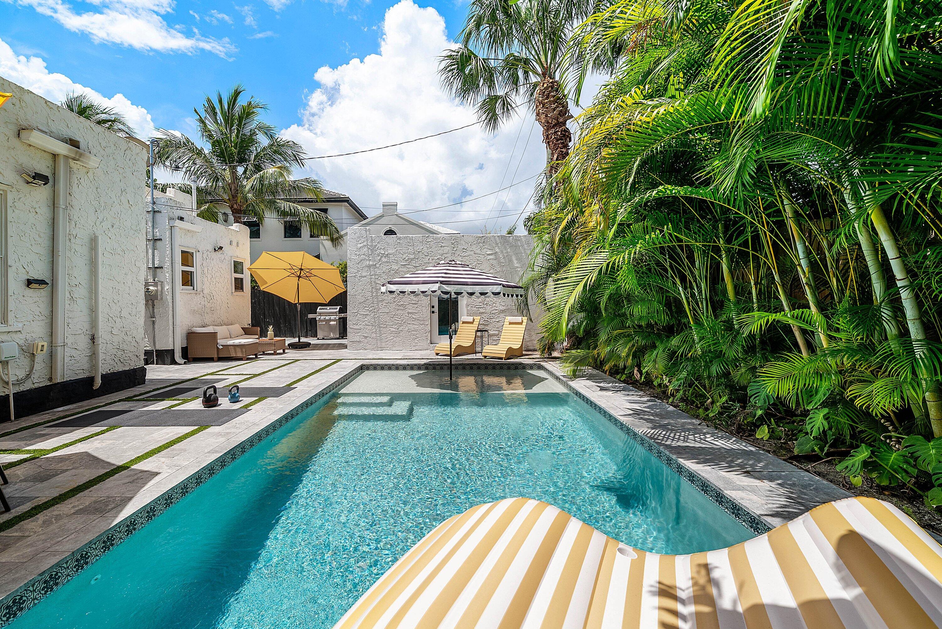 525 WESTWOOD, West Palm Beach FL 33401