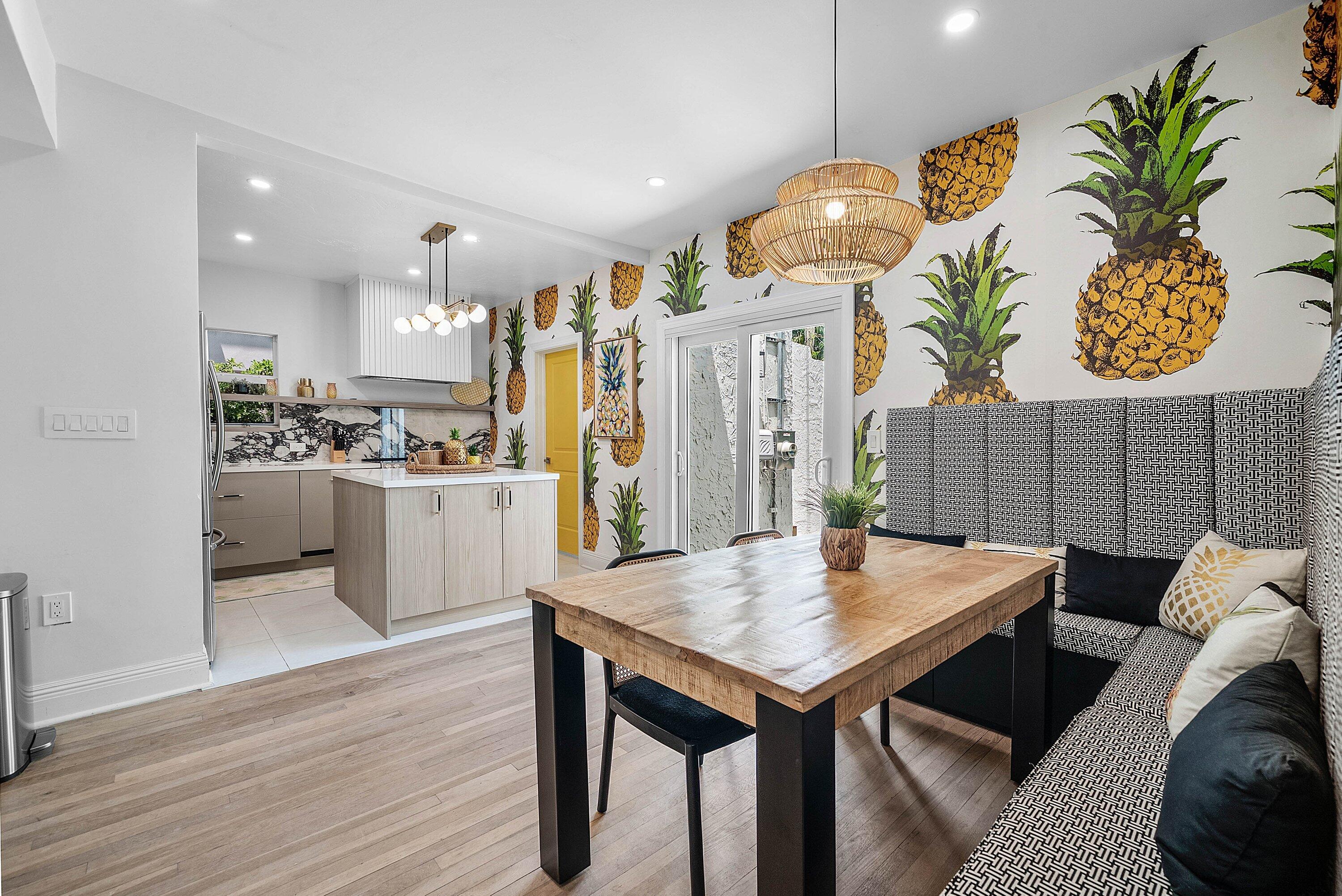 525 WESTWOOD, West Palm Beach FL 33401