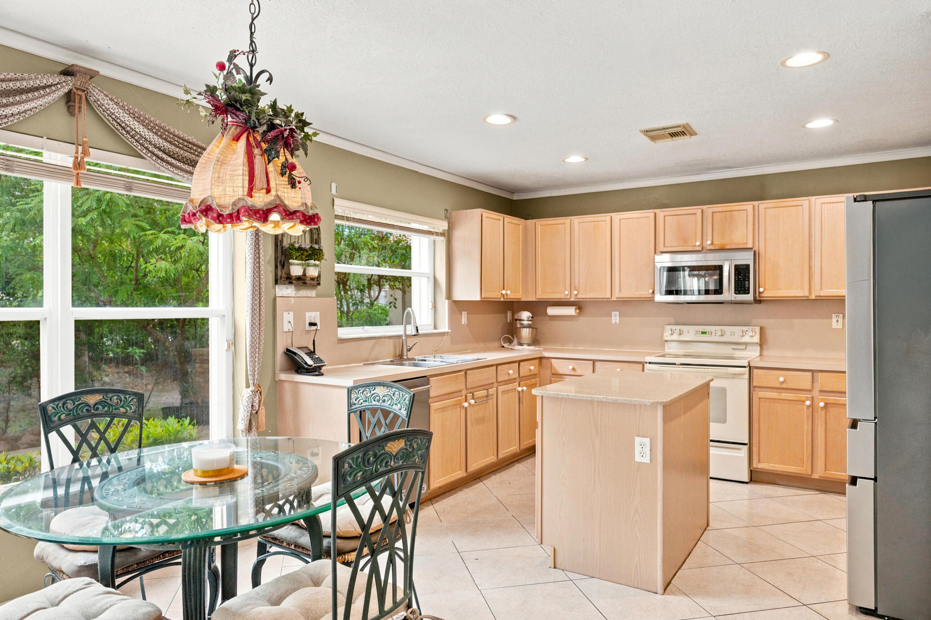 4151 NW 62nd, Coconut Creek FL 33073