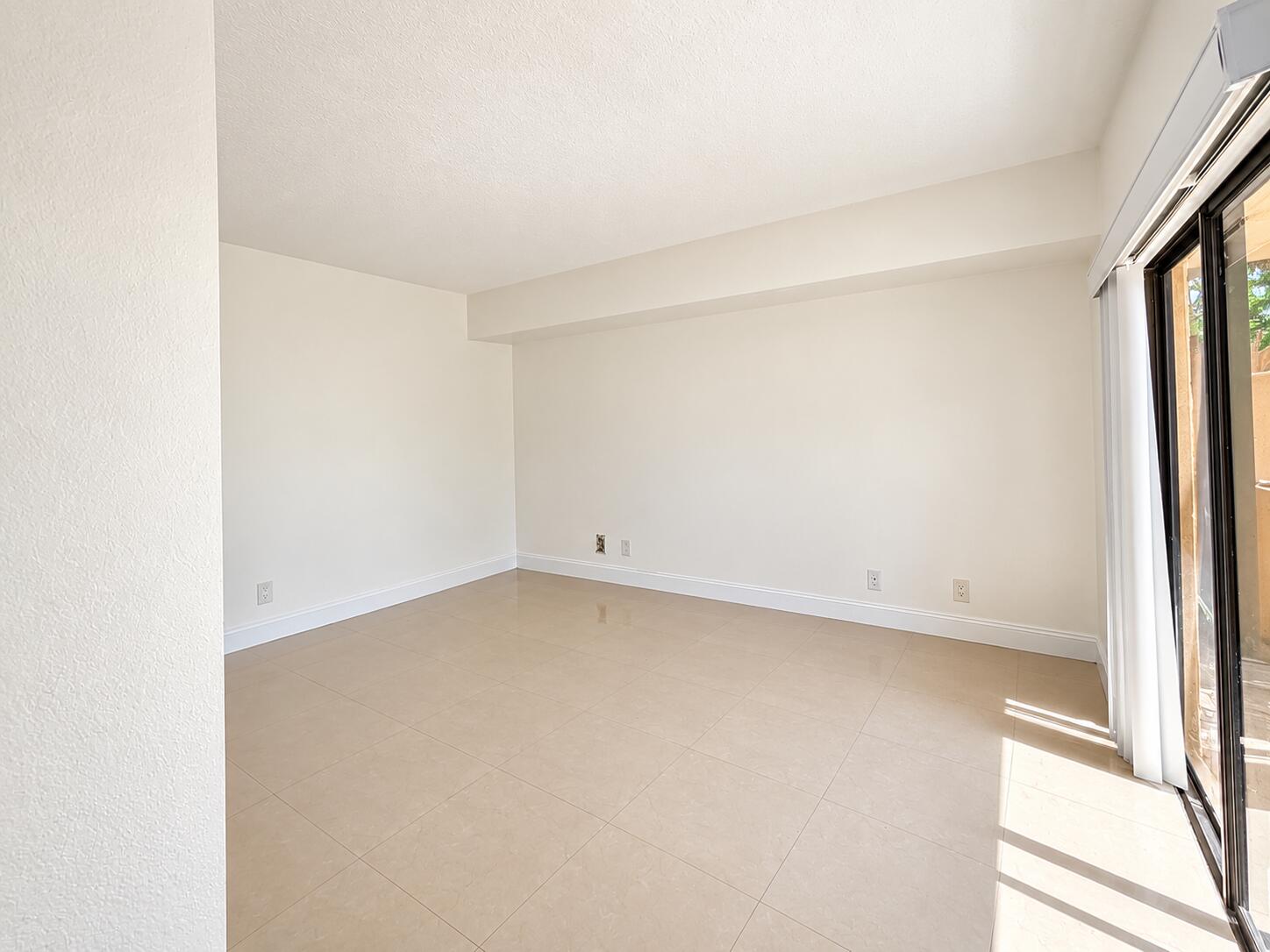 804 Springdale, Palm Springs FL 33461