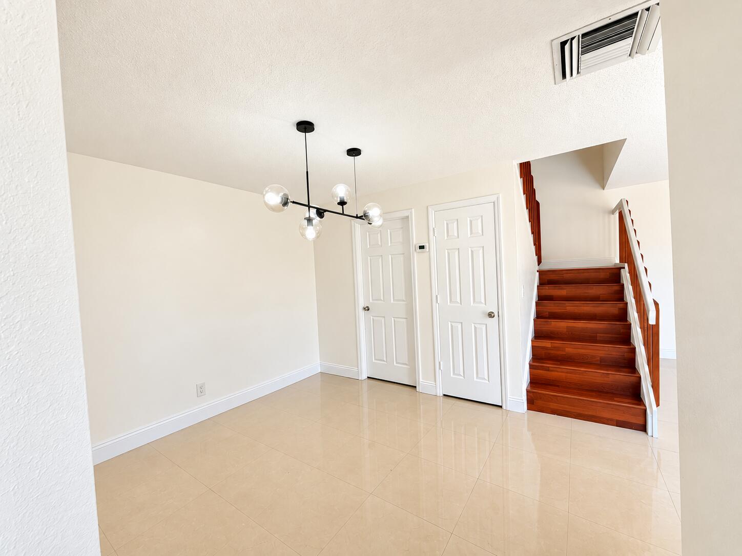 804 Springdale, Palm Springs FL 33461