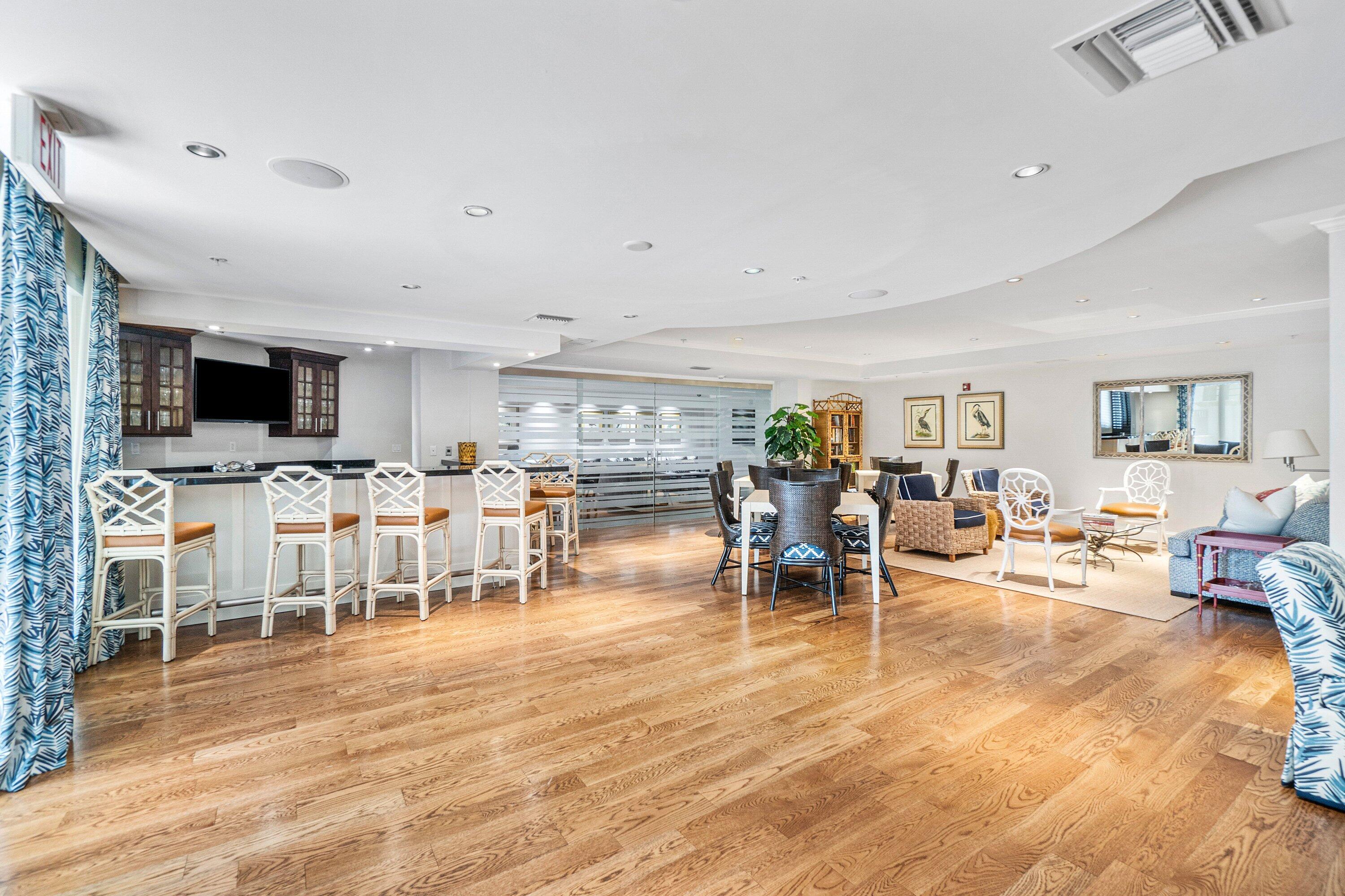 801 S OLIVE #903, West Palm Beach FL 33401