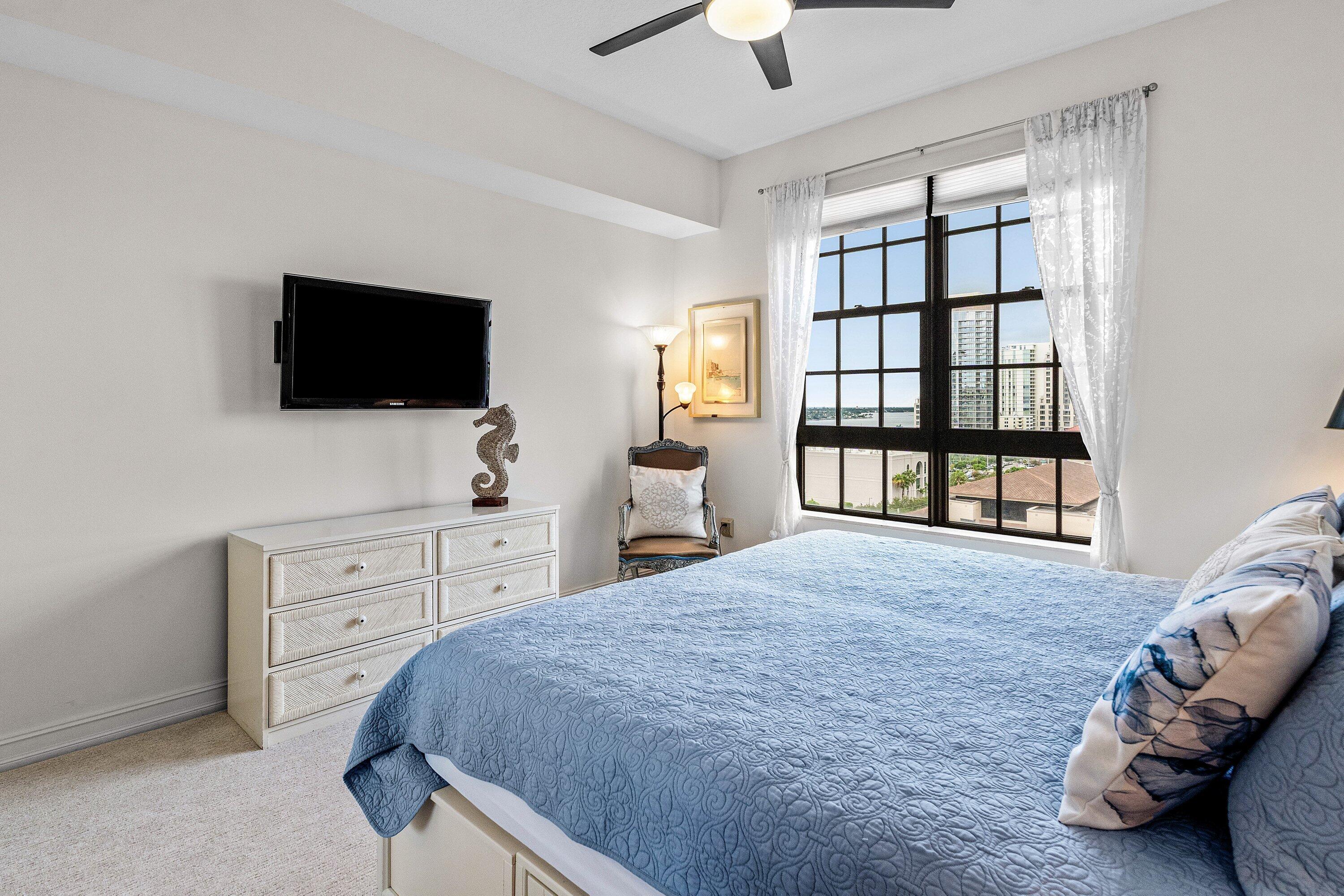 801 S OLIVE #903, West Palm Beach FL 33401