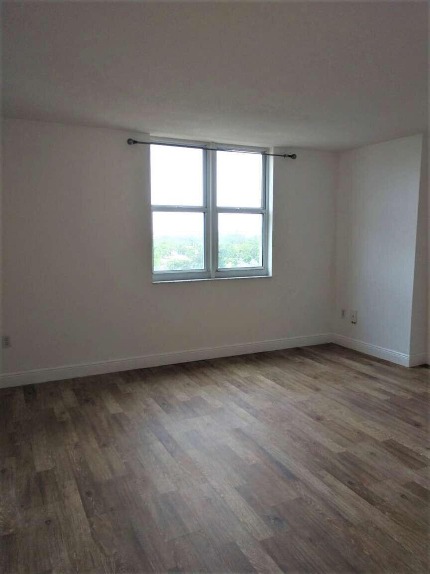 3000 CORAL #707, Miami FL 33145