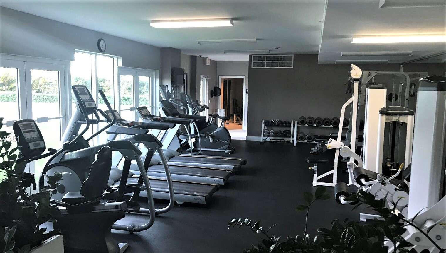 3000 CORAL #707, Miami FL 33145