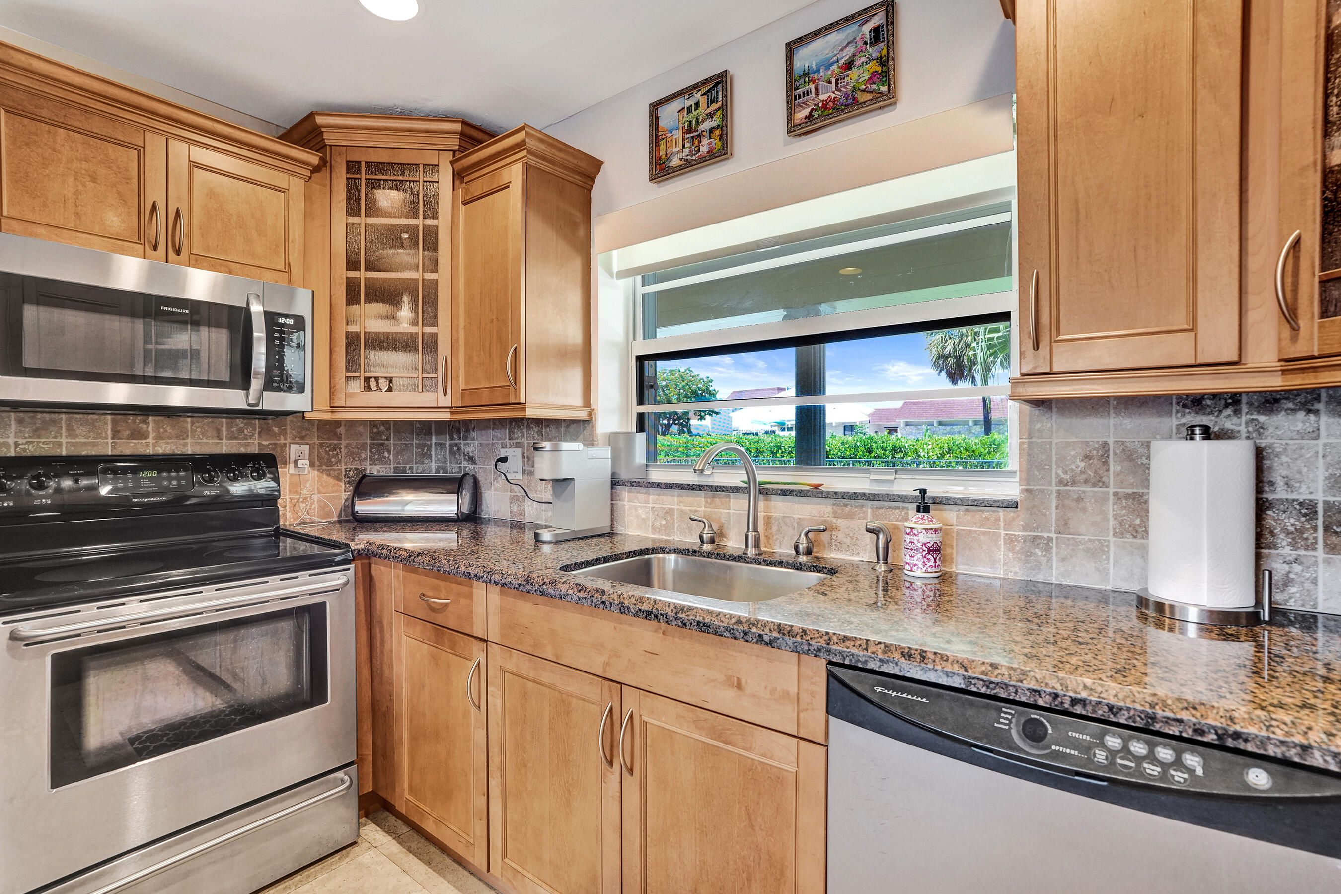 1900 N RIVERSIDE, Pompano Beach FL 33062