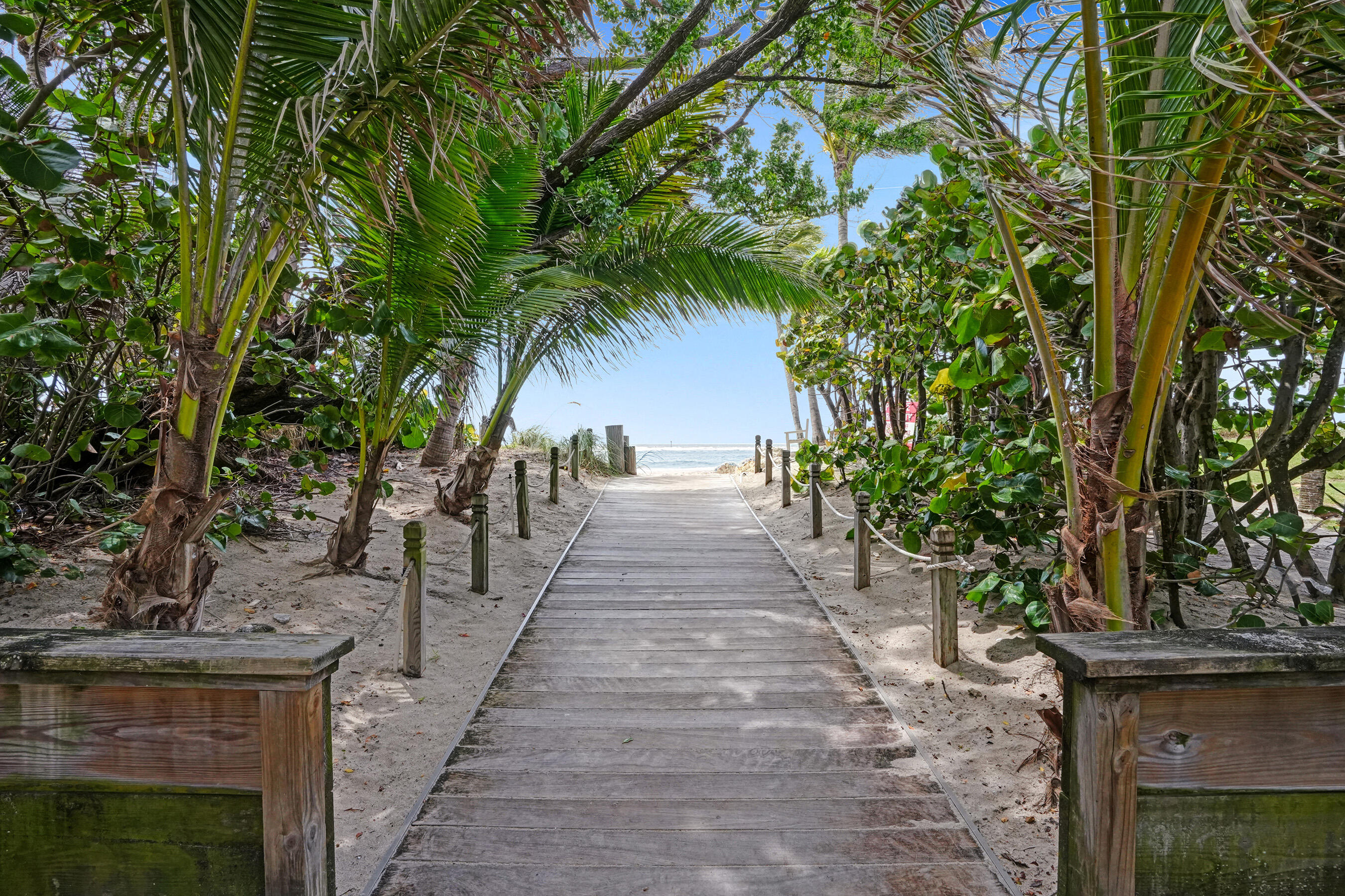 1900 N RIVERSIDE, Pompano Beach FL 33062