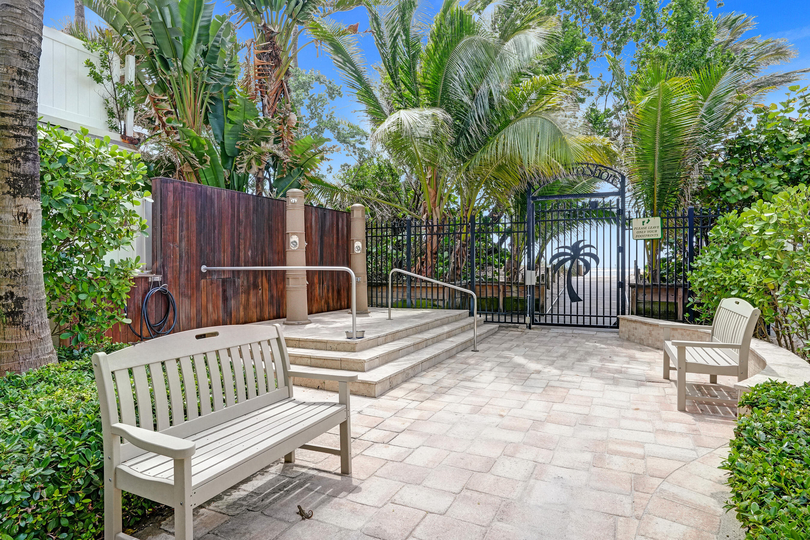 1900 N RIVERSIDE, Pompano Beach FL 33062