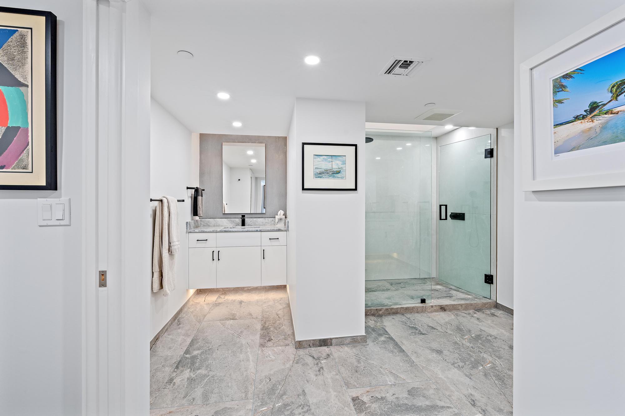 100 LAKESHORE #2151, North Palm Beach FL 33408