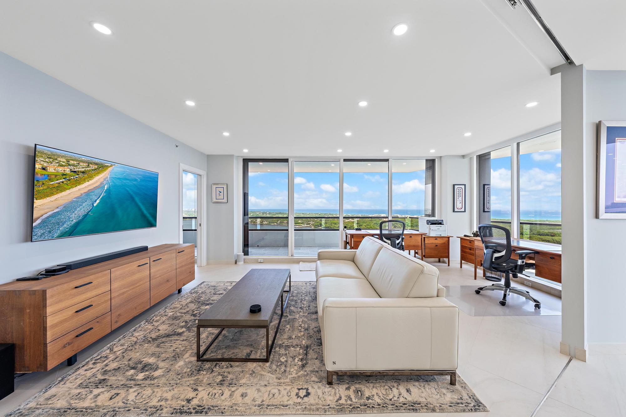 100 LAKESHORE #2151, North Palm Beach FL 33408