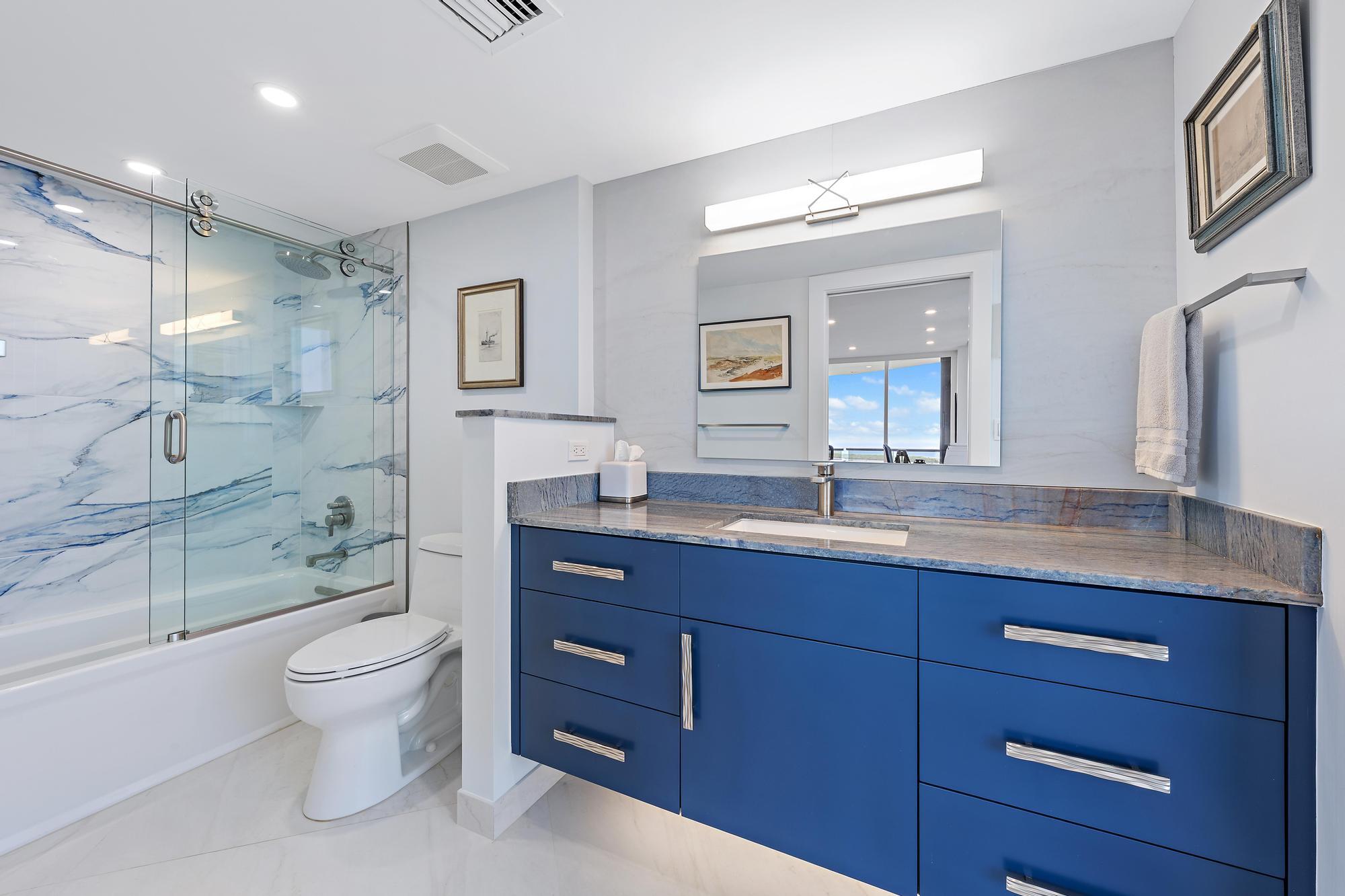 100 LAKESHORE #2151, North Palm Beach FL 33408