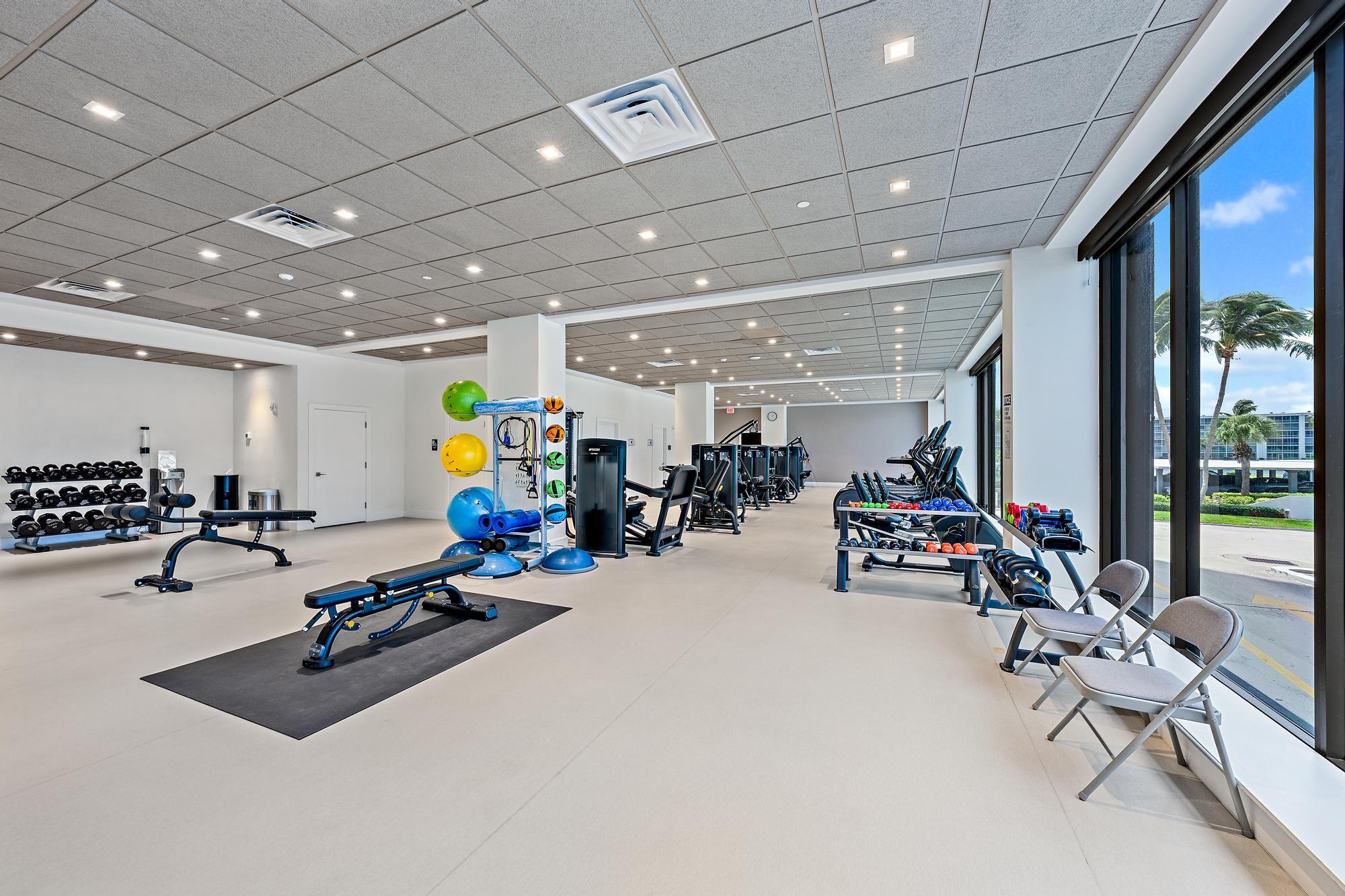 100 LAKESHORE #2151, North Palm Beach FL 33408
